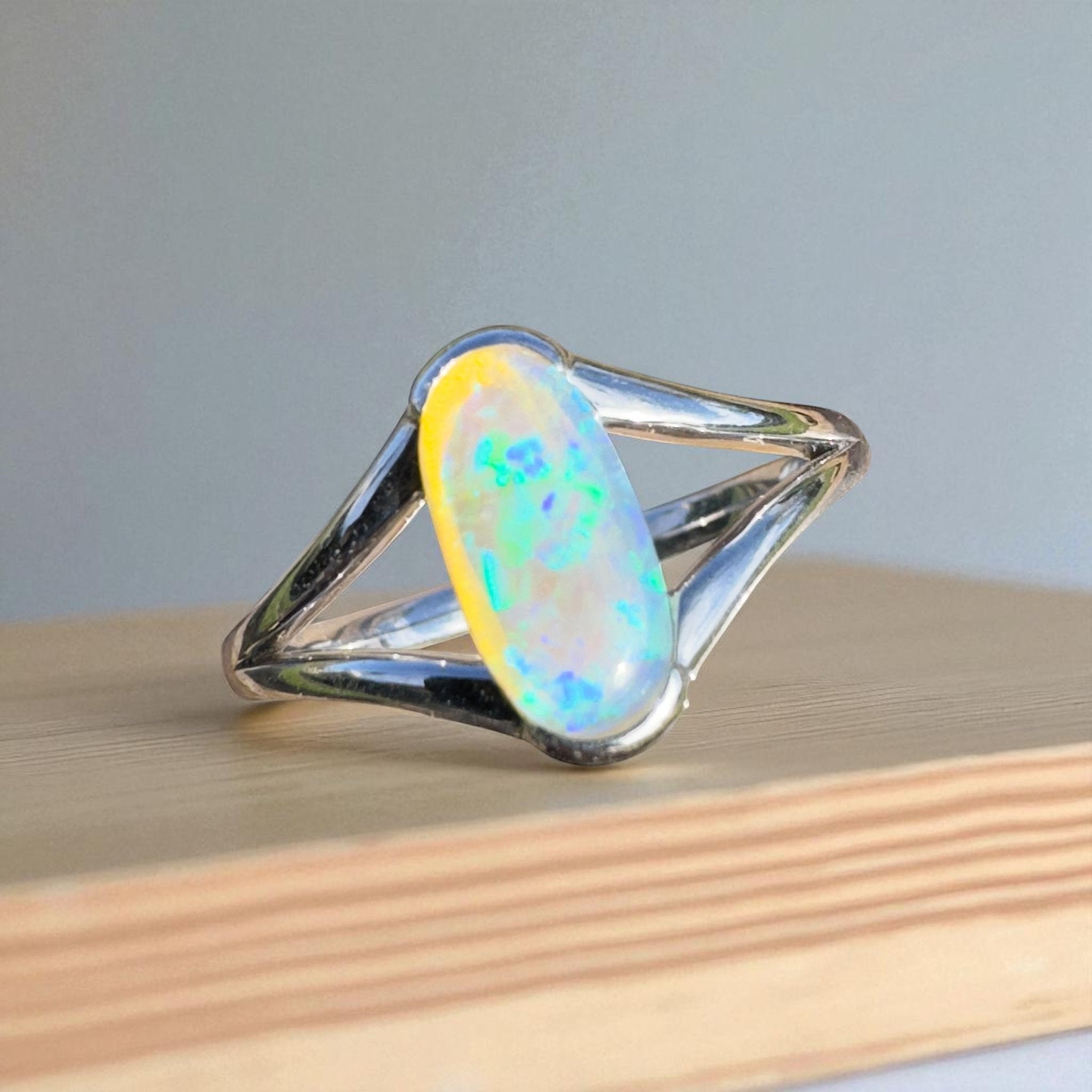 Coral Sea Dreaming ~ 0.8ct Solid Coober Pedy Crystal Opal 925 Sterling Silver Ring
