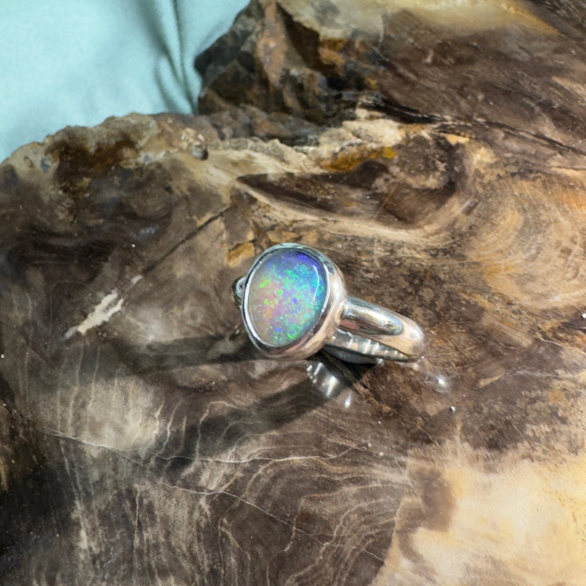 Daintree Canopy – 1.25ct Solid Lightning Ridge Crystal Opal 925 Sterling Silver Ring