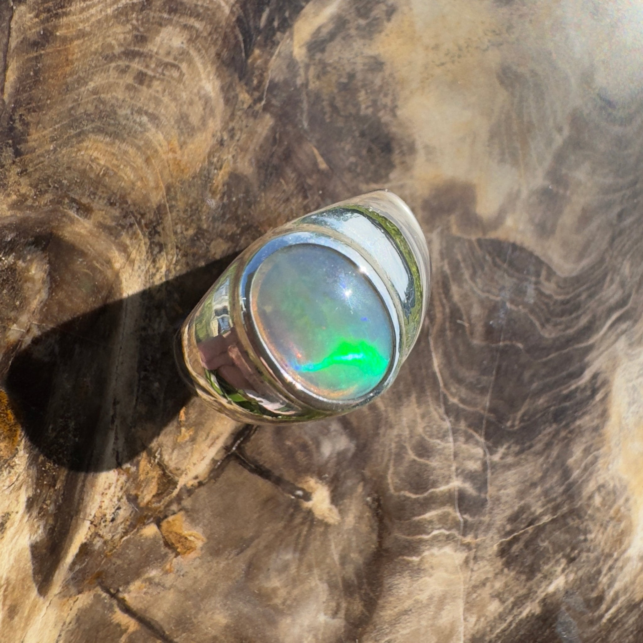 Daintree Current ~ 1ct Solid Lightning Ridge Dark Crystal Opal 925 Silver Ring