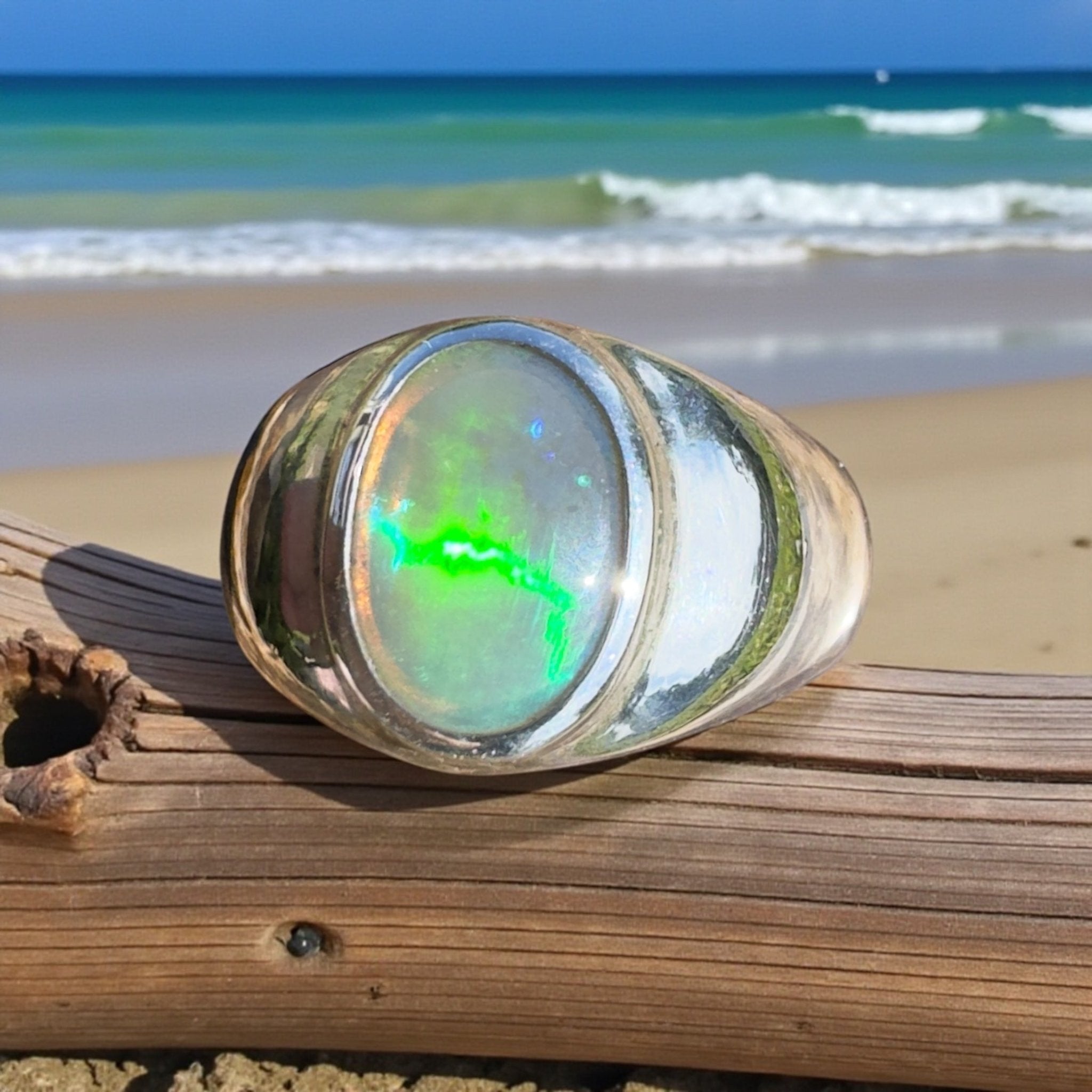 Daintree Current ~ 1ct Solid Lightning Ridge Dark Crystal Opal 925 Silver Ring