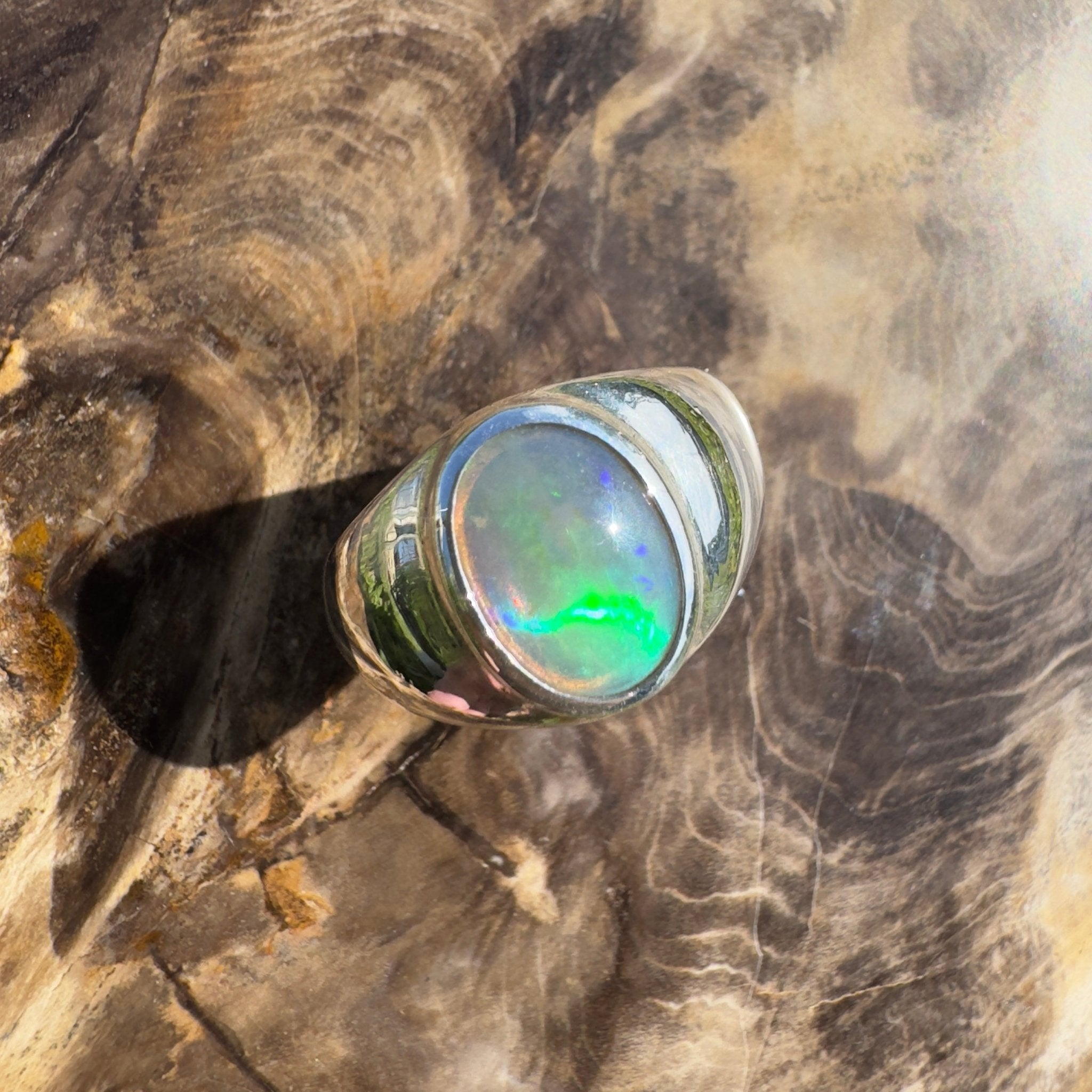 Daintree Current ~ 1ct Solid Lightning Ridge Dark Crystal Opal 925 Silver Ring