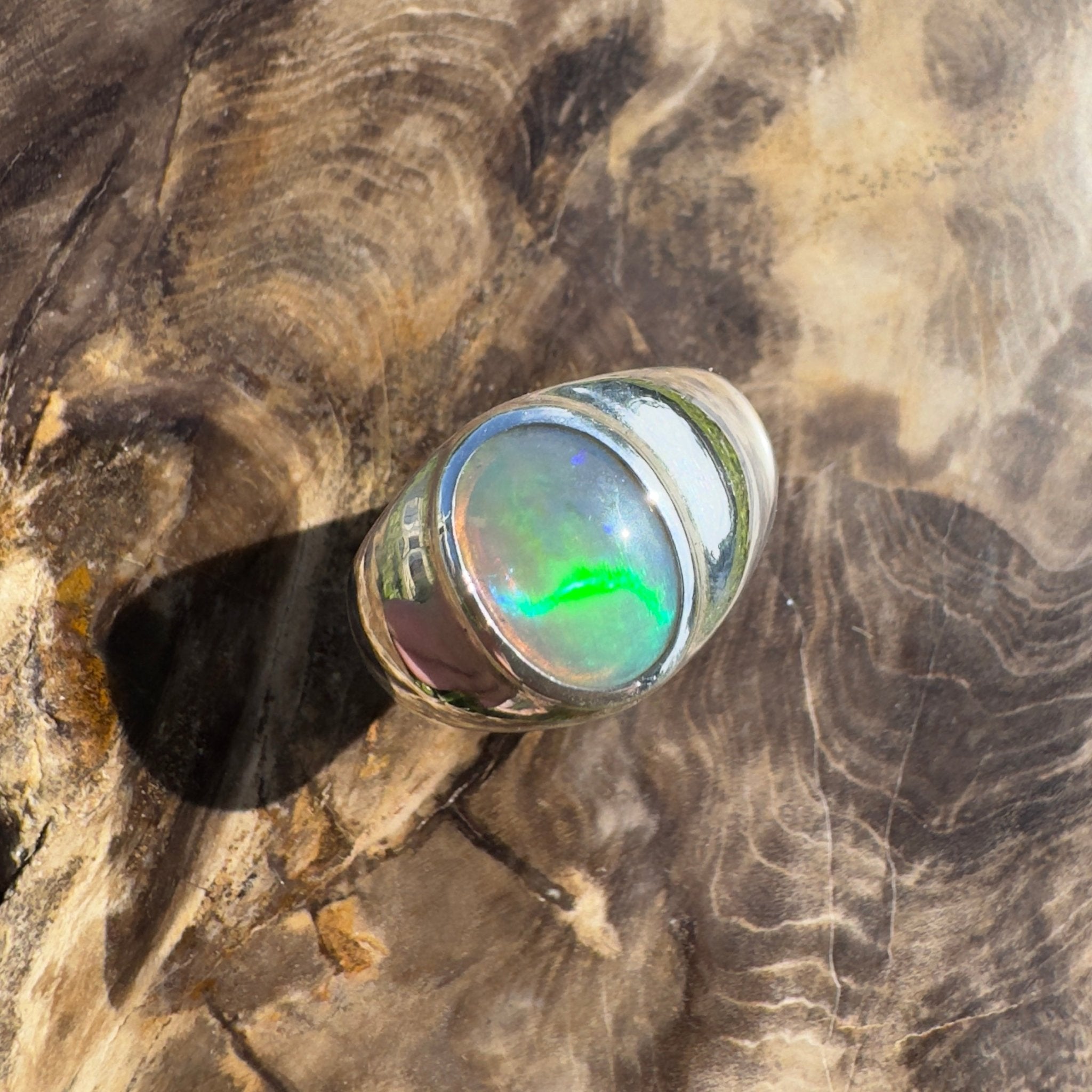 Daintree Current ~ 1ct Solid Lightning Ridge Dark Crystal Opal 925 Silver Ring