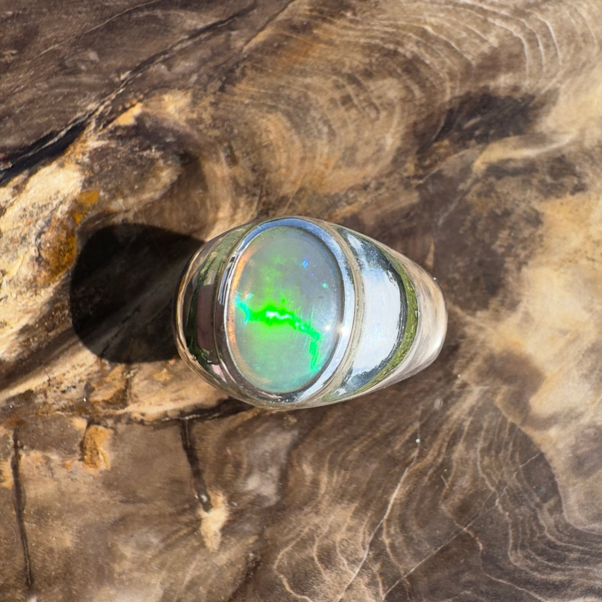 Daintree Current ~ 1ct Solid Lightning Ridge Dark Crystal Opal 925 Silver Ring