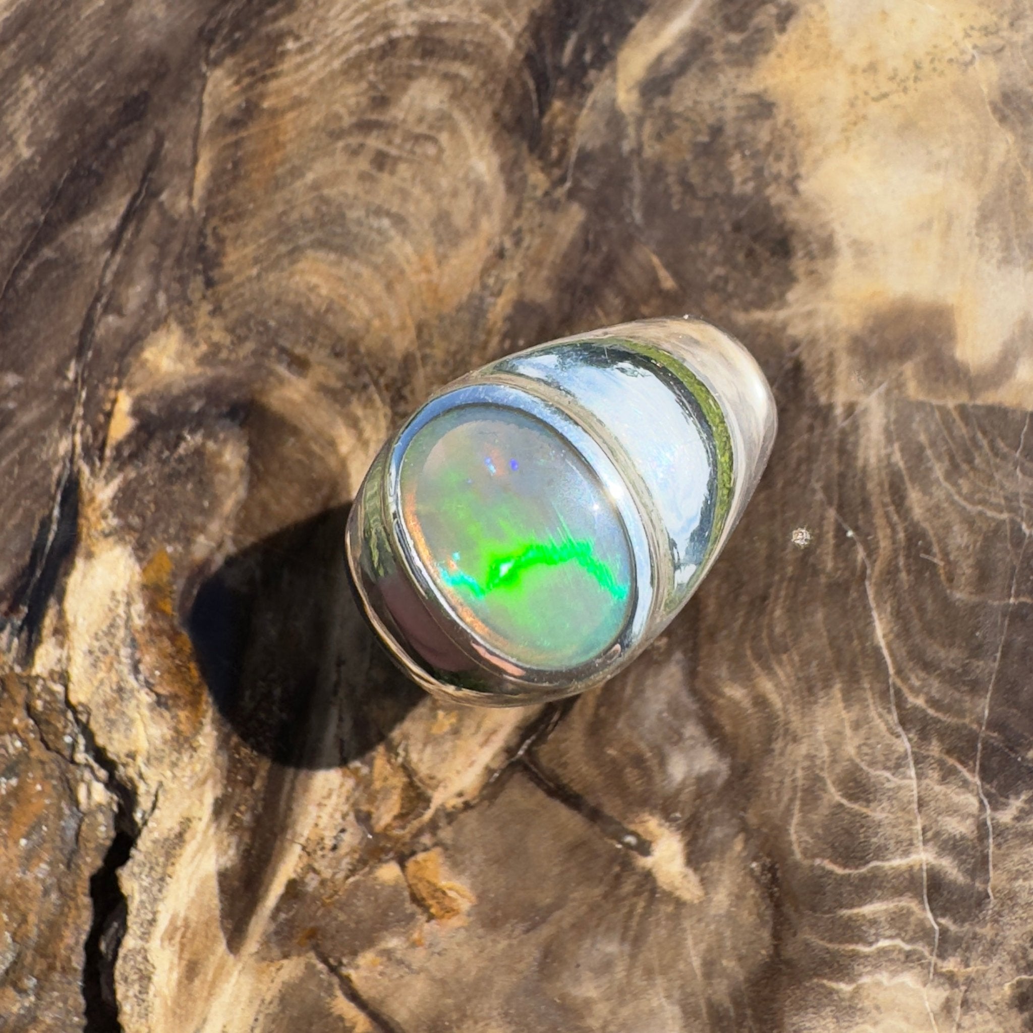 Daintree Current ~ 1ct Solid Lightning Ridge Dark Crystal Opal 925 Silver Ring