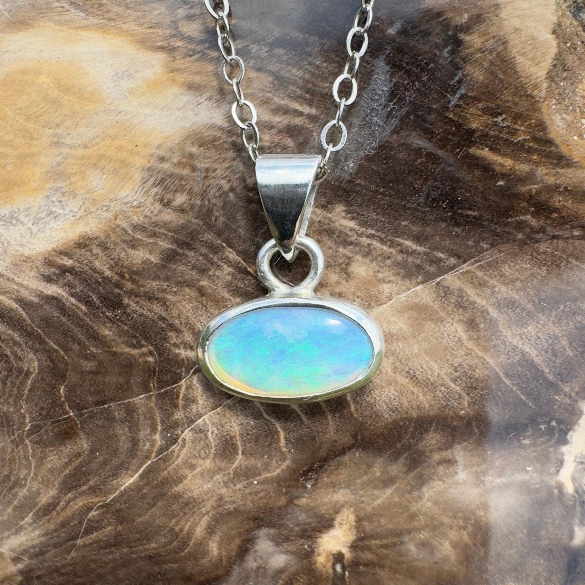 Dawn Waves – 1.3ct Solid Lightning Ridge Crystal Opal 925 Sterling Silver Pendant Necklace