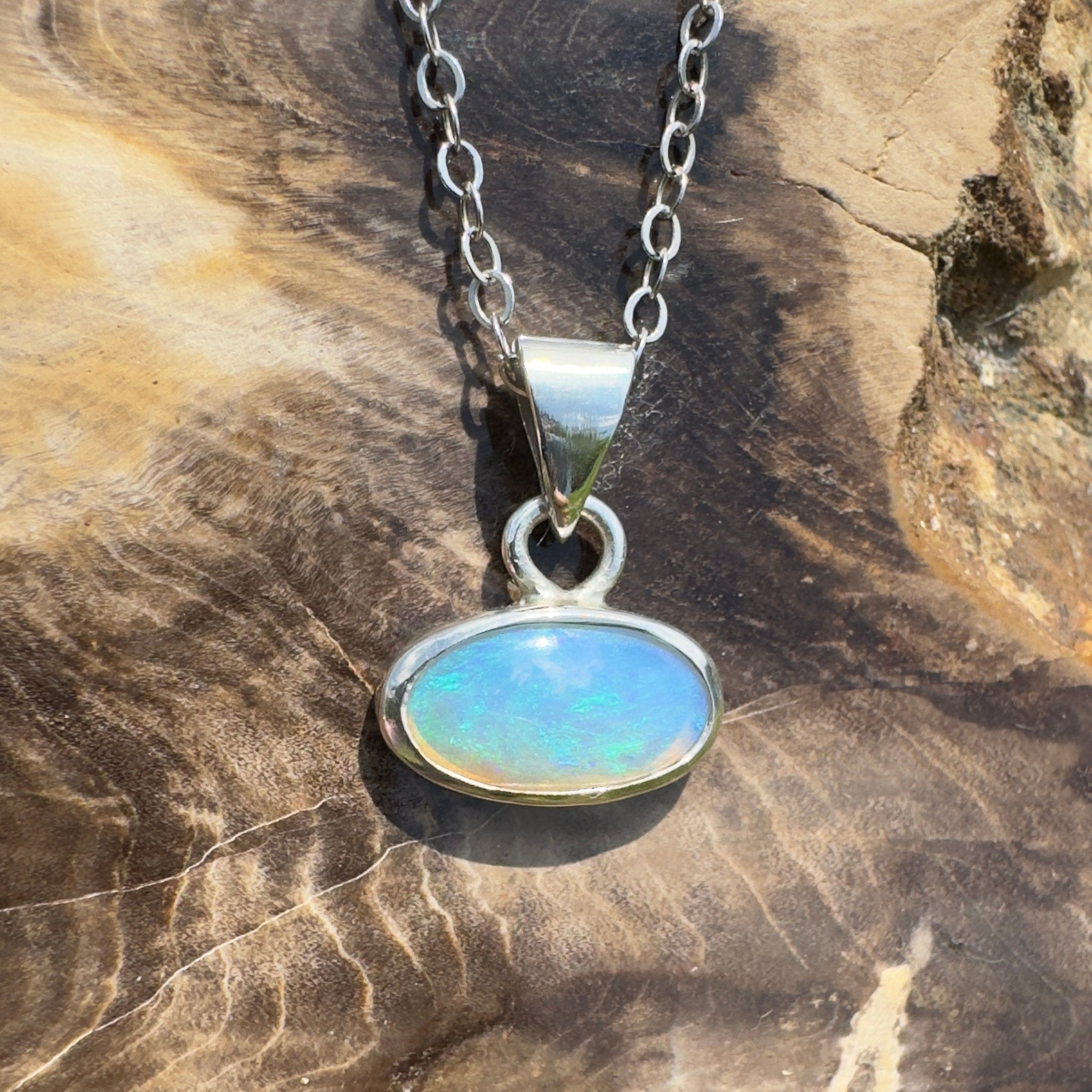 Dawn Waves – 1.3ct Solid Lightning Ridge Crystal Opal 925 Sterling Silver Pendant Necklace