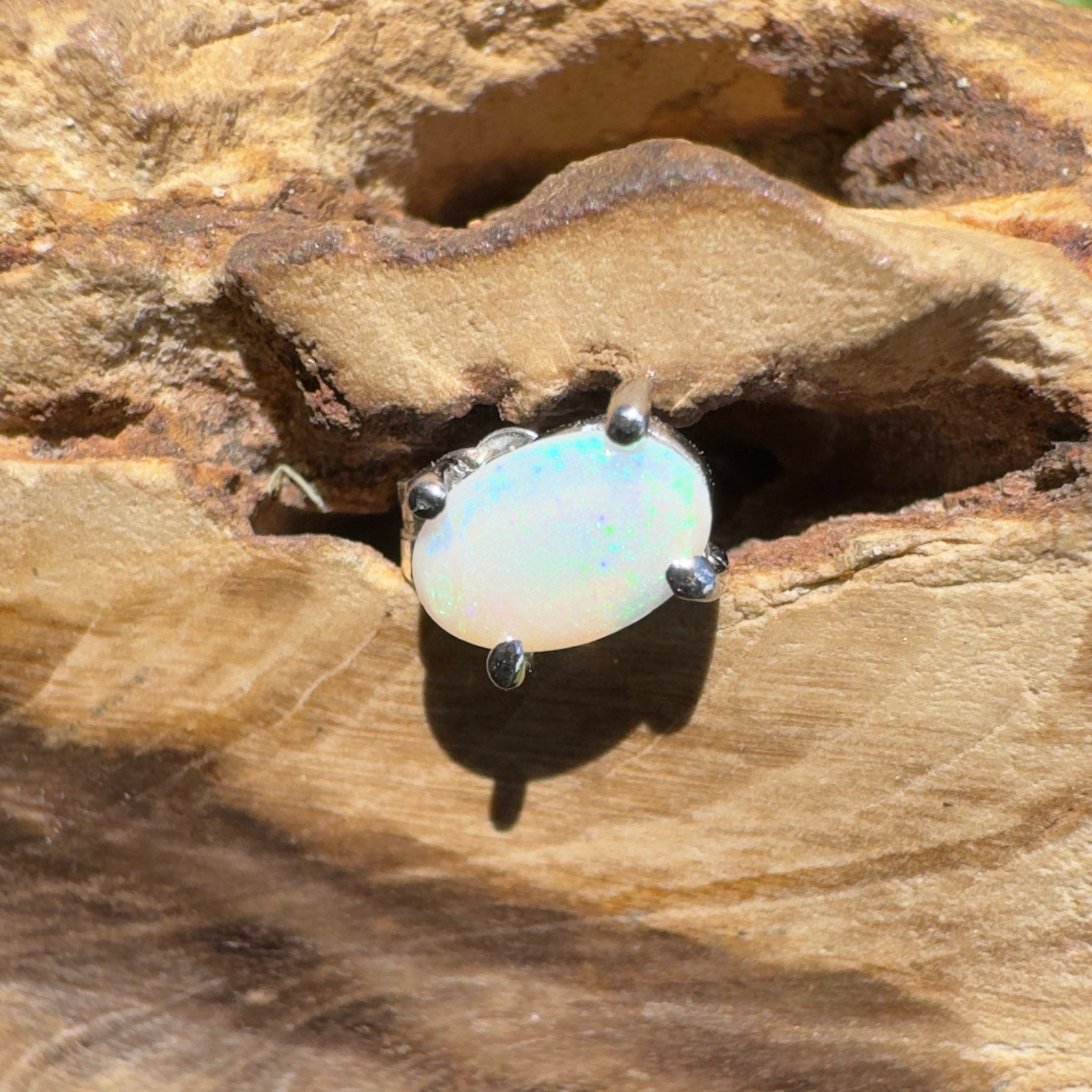 Desert Blue ~ 0.3ct Coober Pedy Opal 925 Silver Single Earring