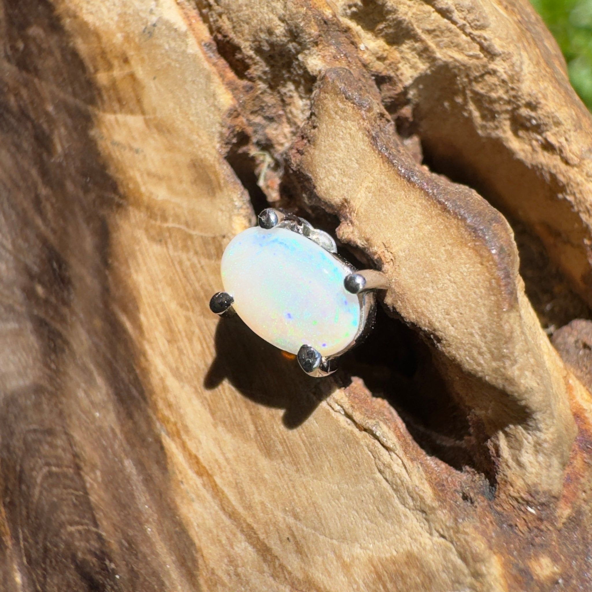 Desert Blue ~ 0.3ct Coober Pedy Opal 925 Silver Single Earring
