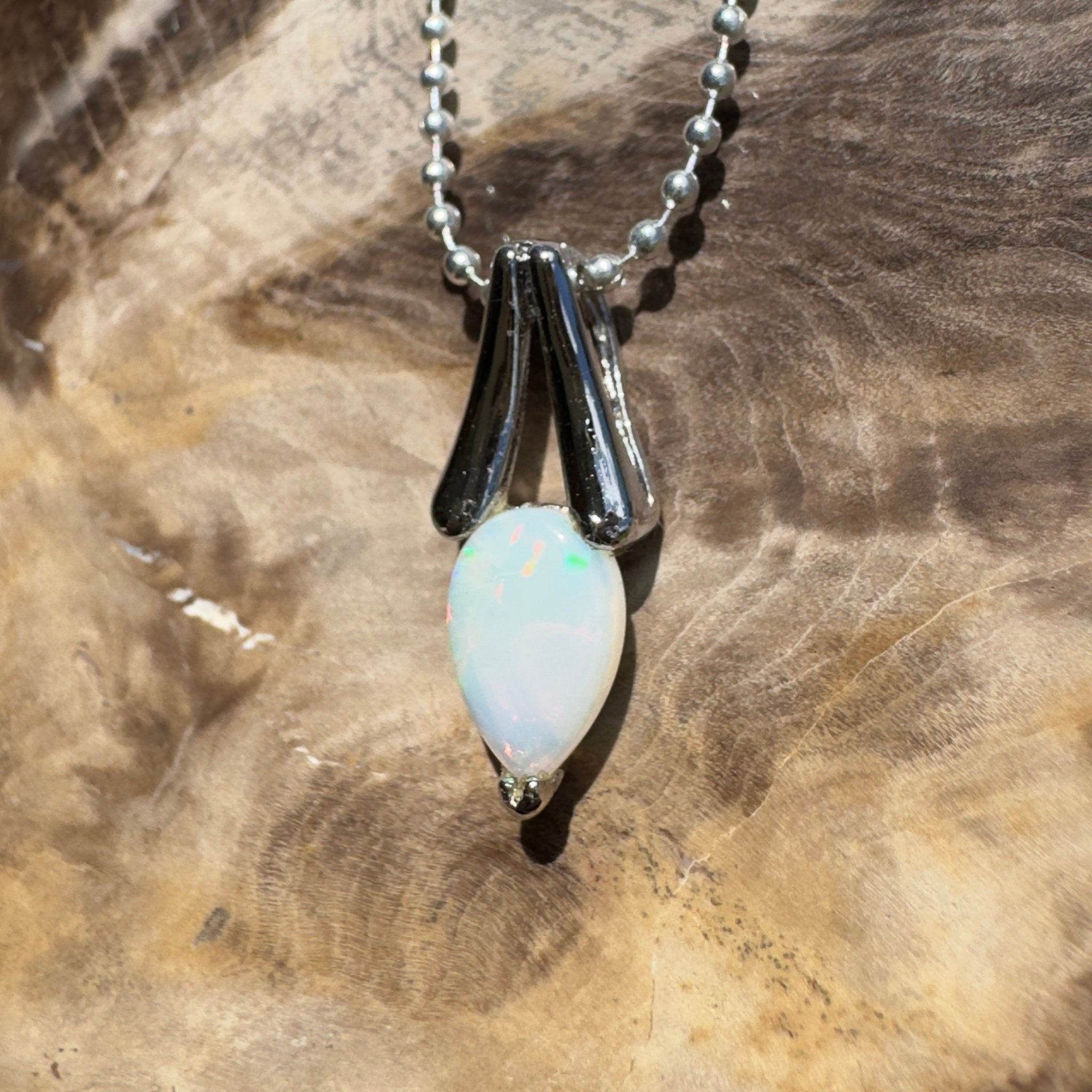 Desert Dewdrop ~ 0.7ct Coober Pedy Crystal Opal 925 Silver Pendant