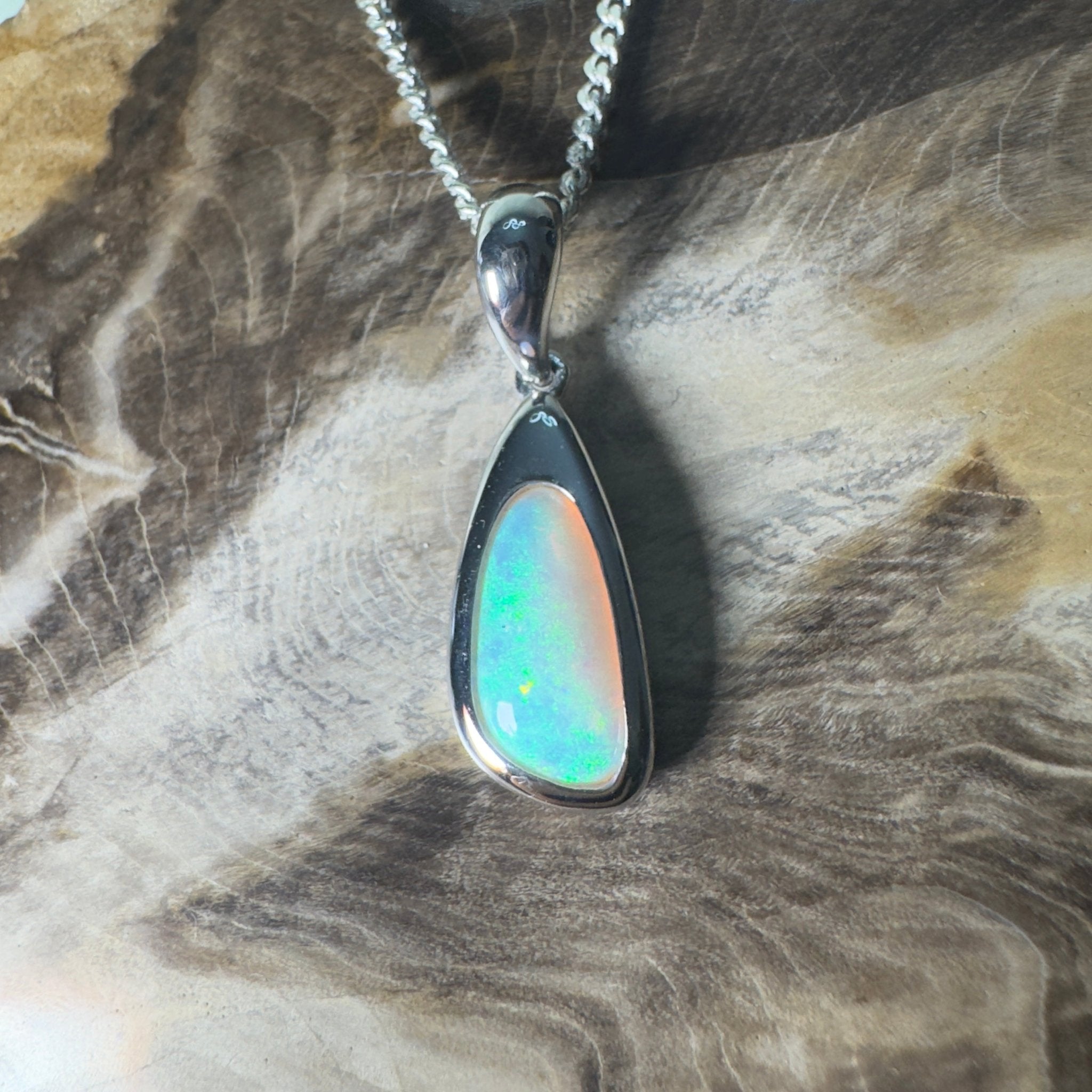 Desert Sky Line ~ 1.3ct Coober Pedy Opal 925 Silver Pendant