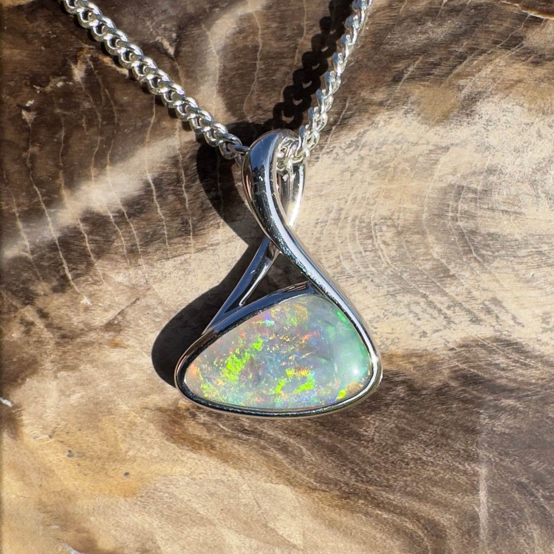 Dreamy Desert Mirage – 1.1ct Lightning Ridge Opal 925 Silver Pendant