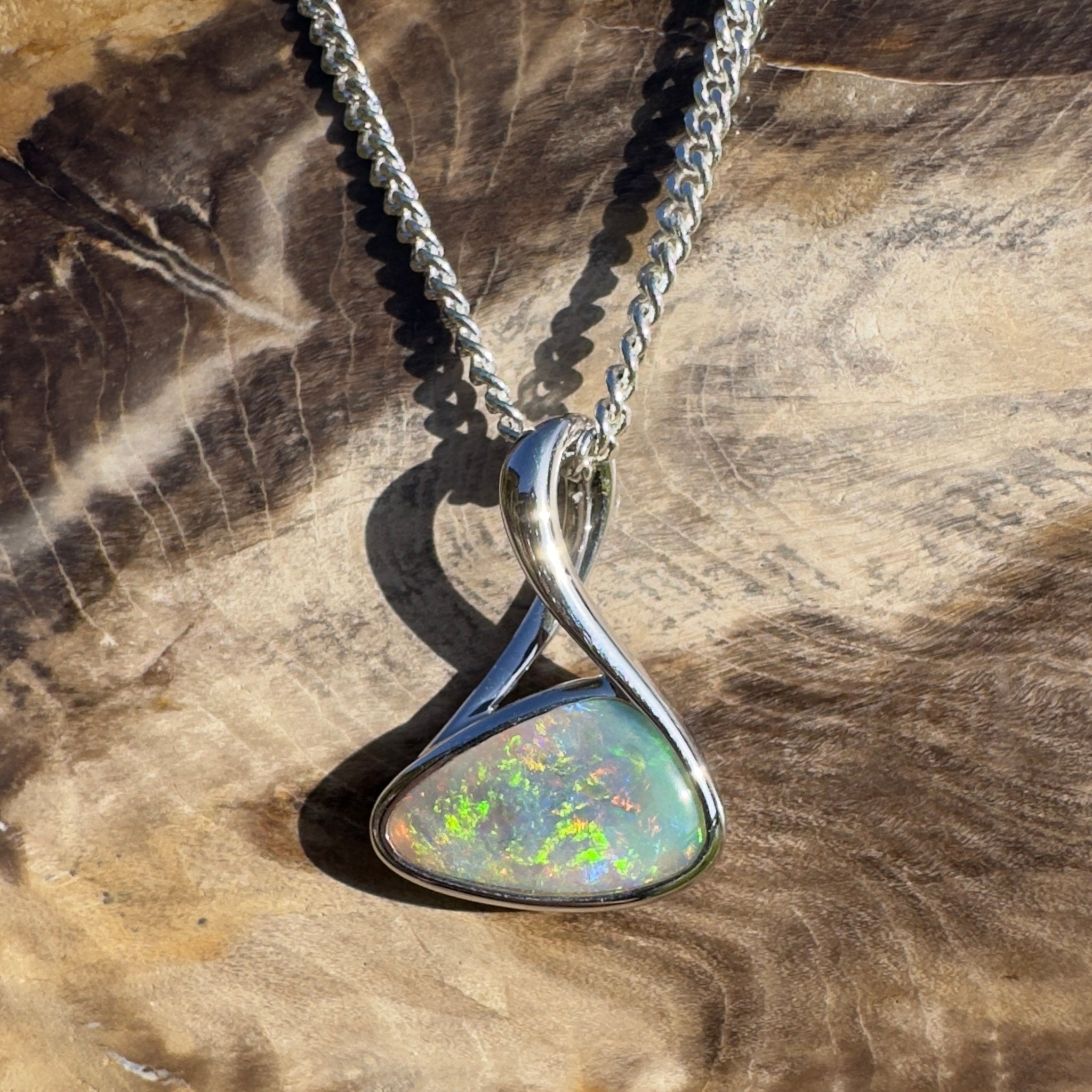 Dreamy Desert Mirage – 1.1ct Lightning Ridge Opal 925 Silver Pendant