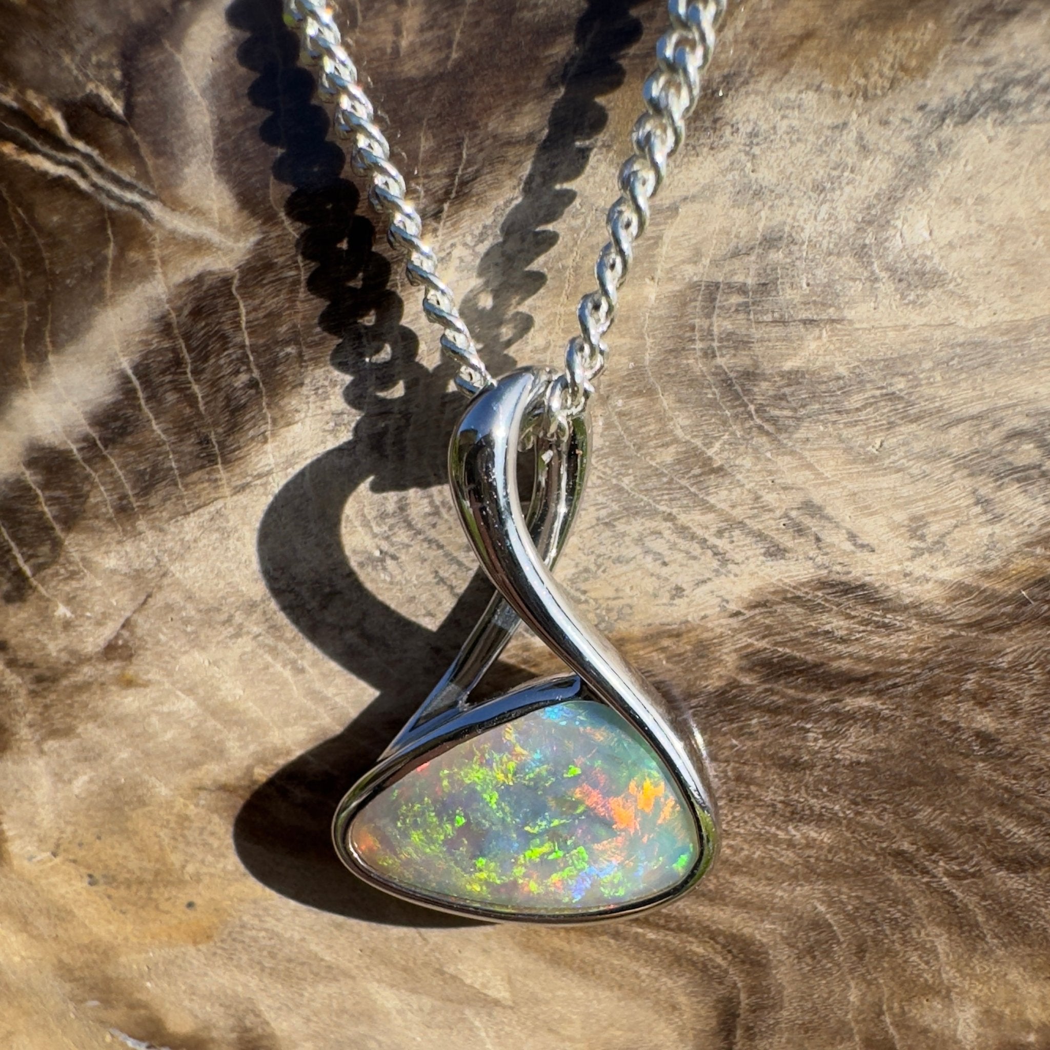 Dreamy Desert Mirage – 1.1ct Lightning Ridge Opal 925 Silver Pendant