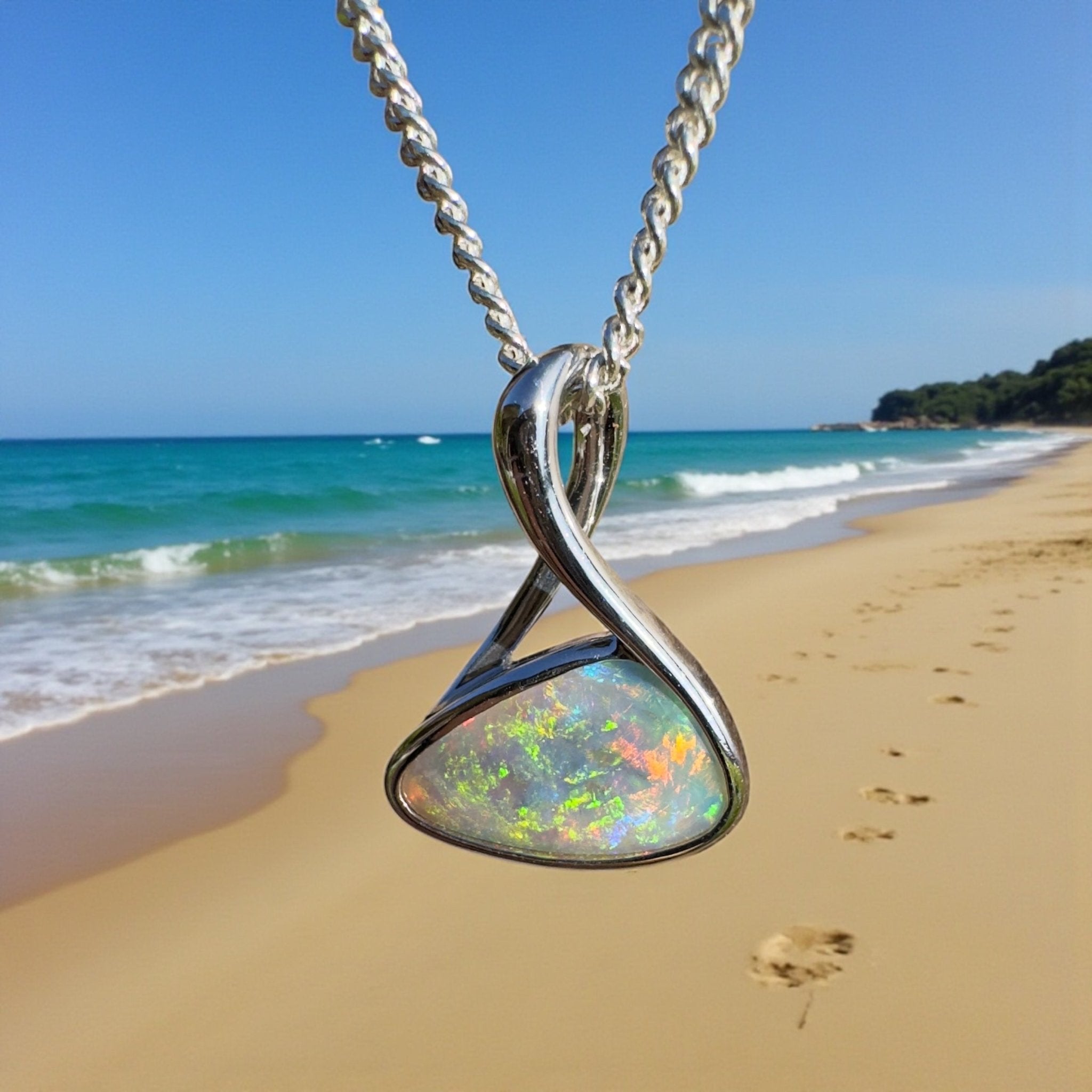 Dreamy Desert Mirage – 1.1ct Lightning Ridge Opal 925 Silver Pendant