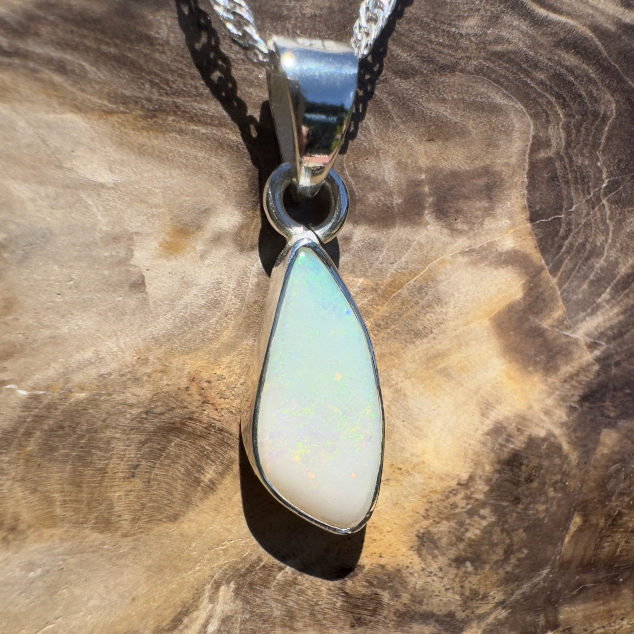 Durack Emberwave – 2.5ct Coober Pedy Opal Pendant