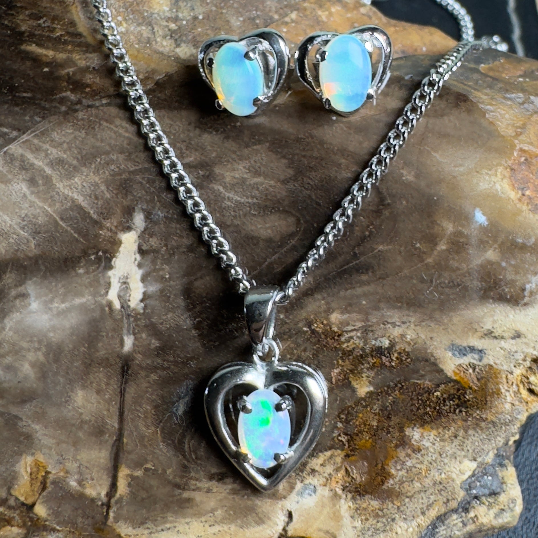 Endless Blue - 1.2ct Lightning Ridge Opal 925 Silver Earrings and Pendant set