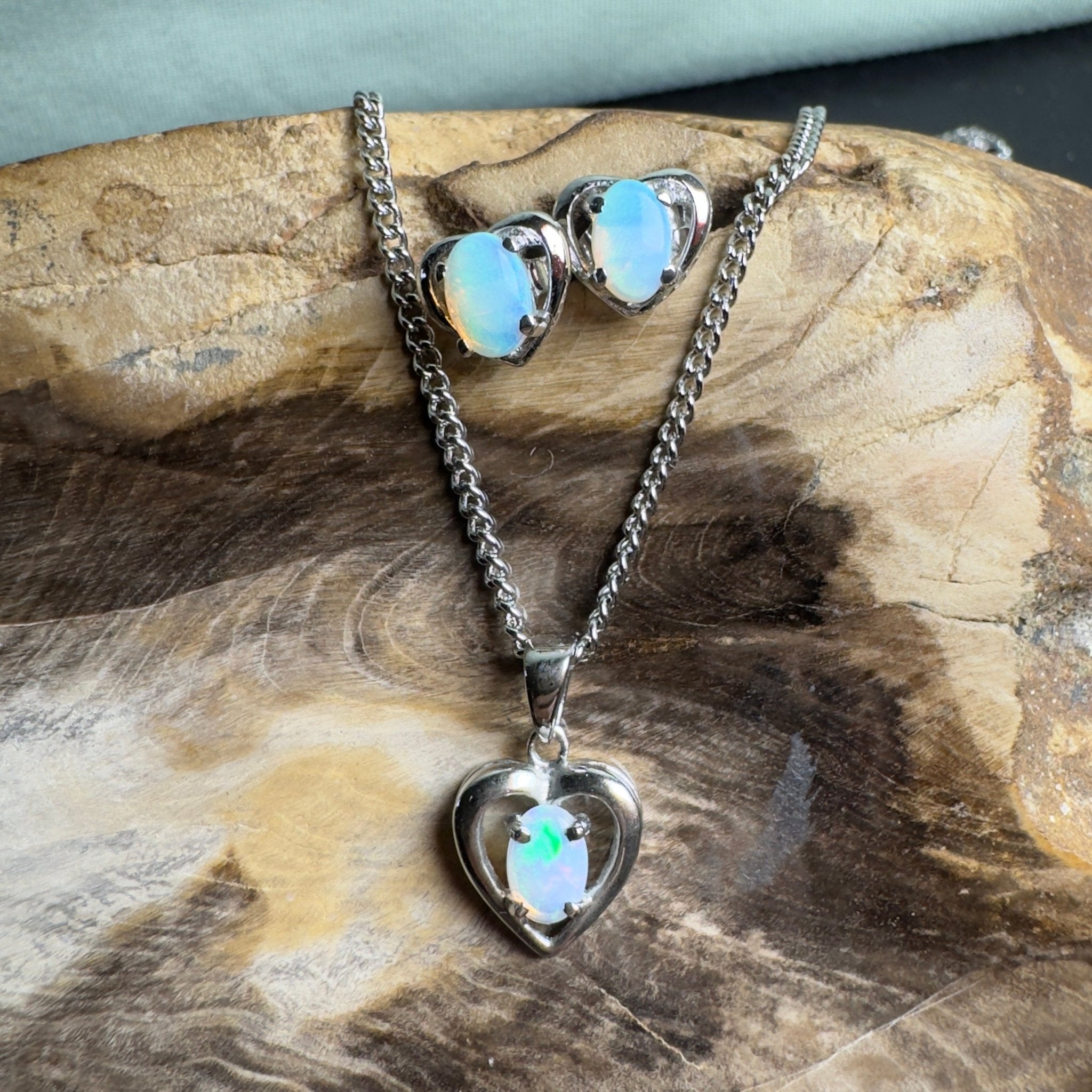 Endless Blue - 1.2ct Lightning Ridge Opal 925 Silver Earrings and Pendant set