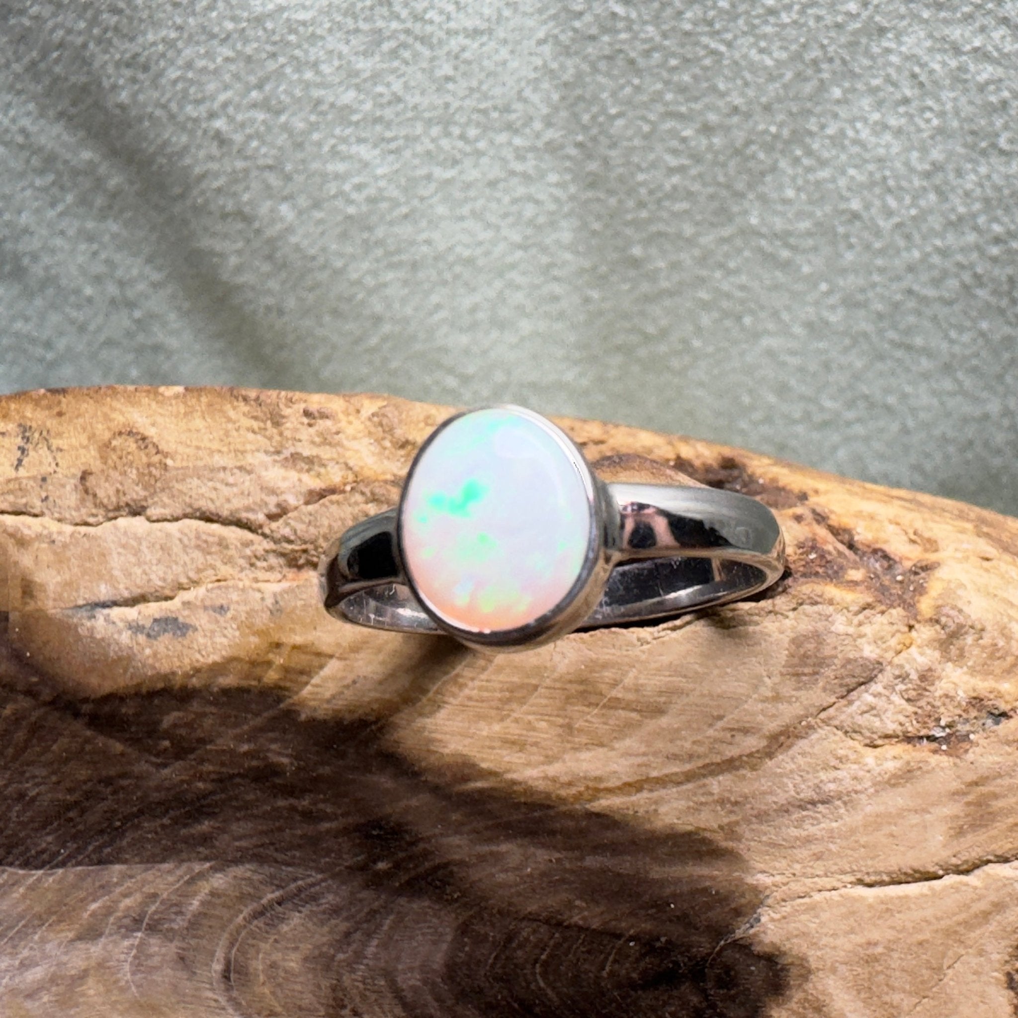 Esperance Archipelago Greens – Solid Lightning Ridge Opal 925 Sterling Silver Ring