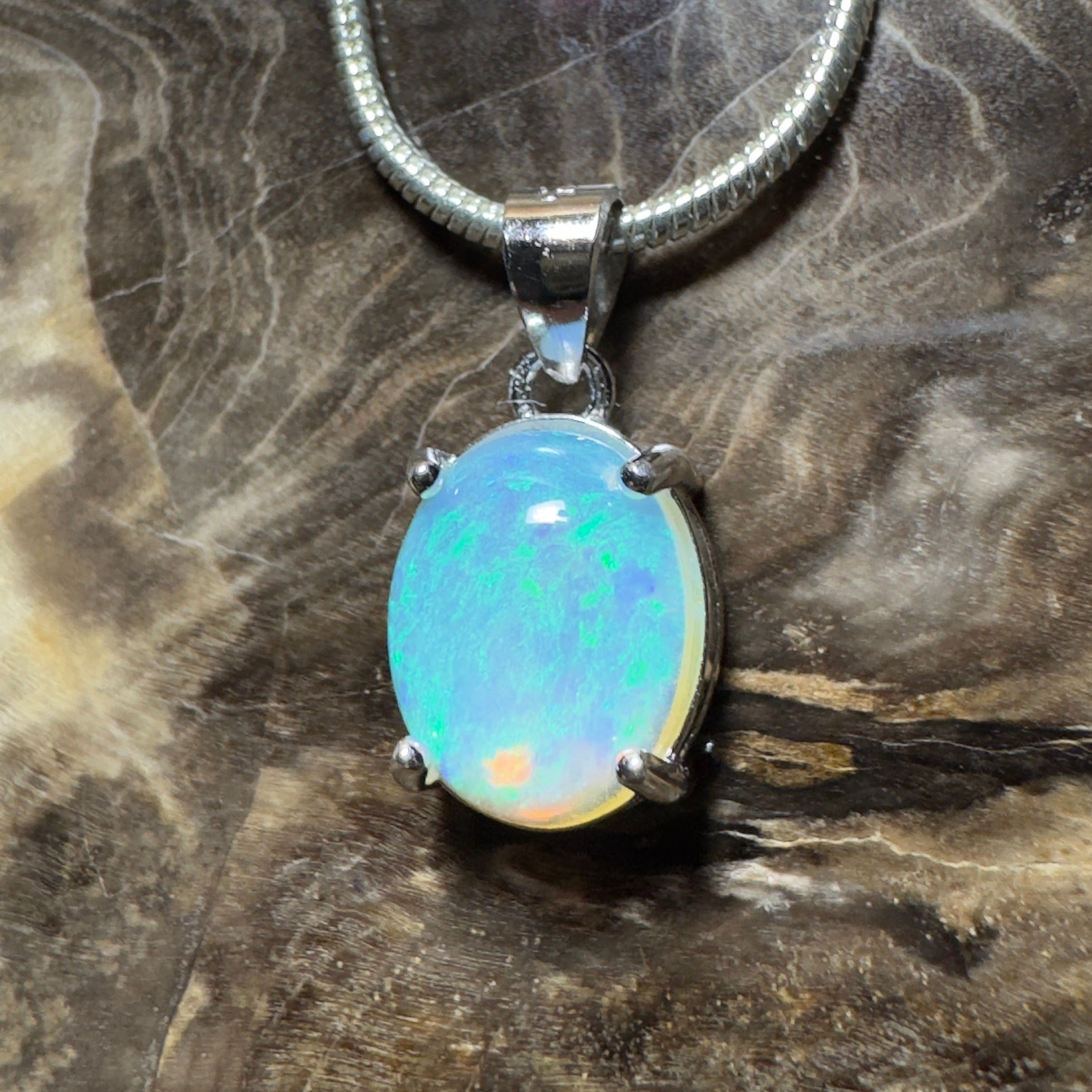 Esperance Azure ~ 1.2ct Lightning Ridge Crystal Opal 925 Silver Pendant