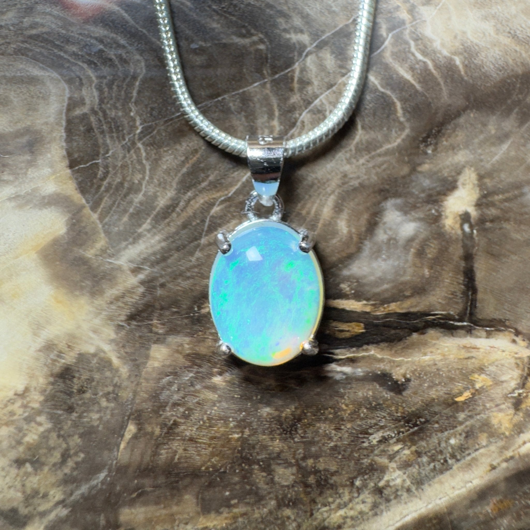 Esperance Azure ~ 1.2ct Lightning Ridge Crystal Opal 925 Silver Pendant