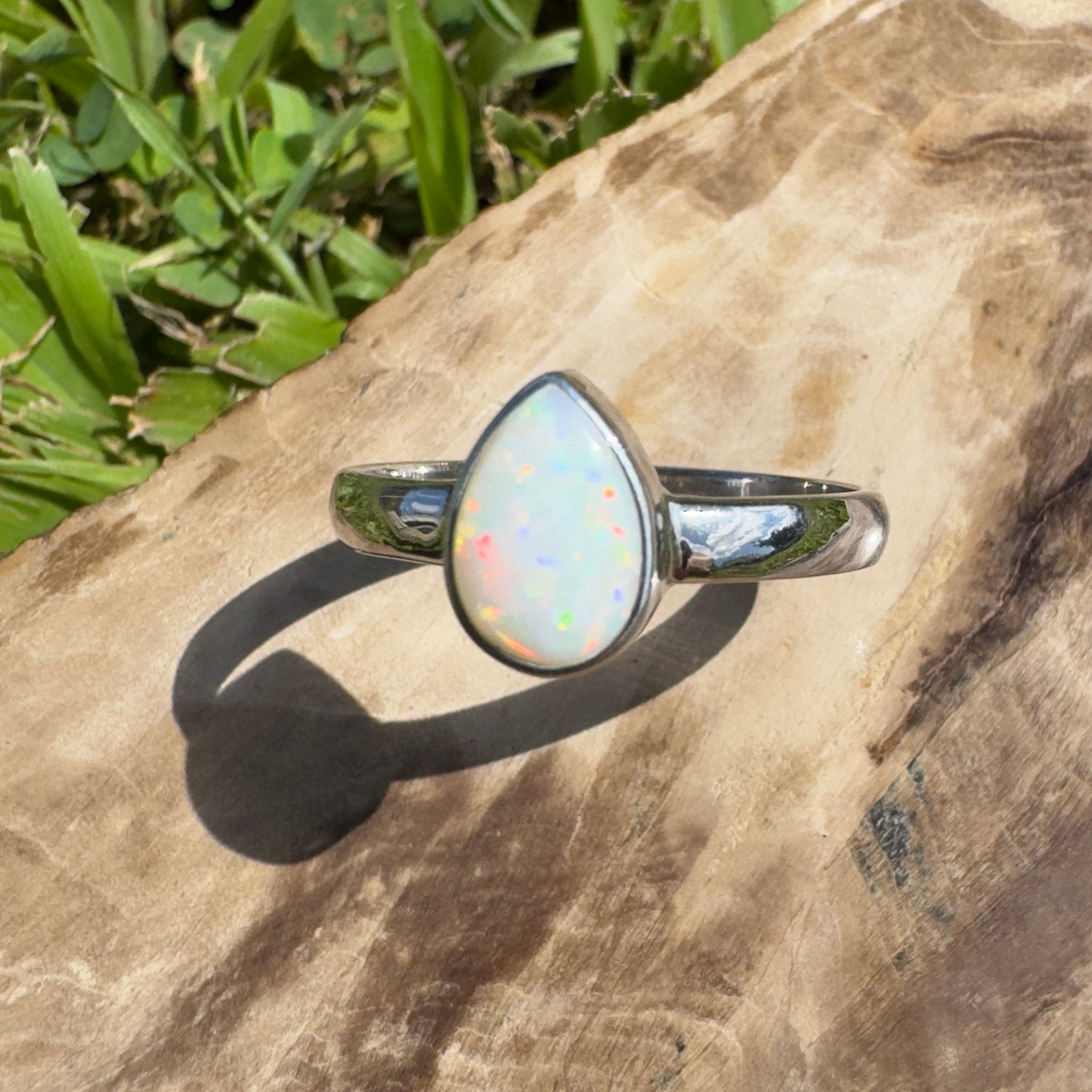Esperance Coast Spectrum Tide – 1.1ct Solid Lightning Ridge Opal 925 Sterling Silver Ring