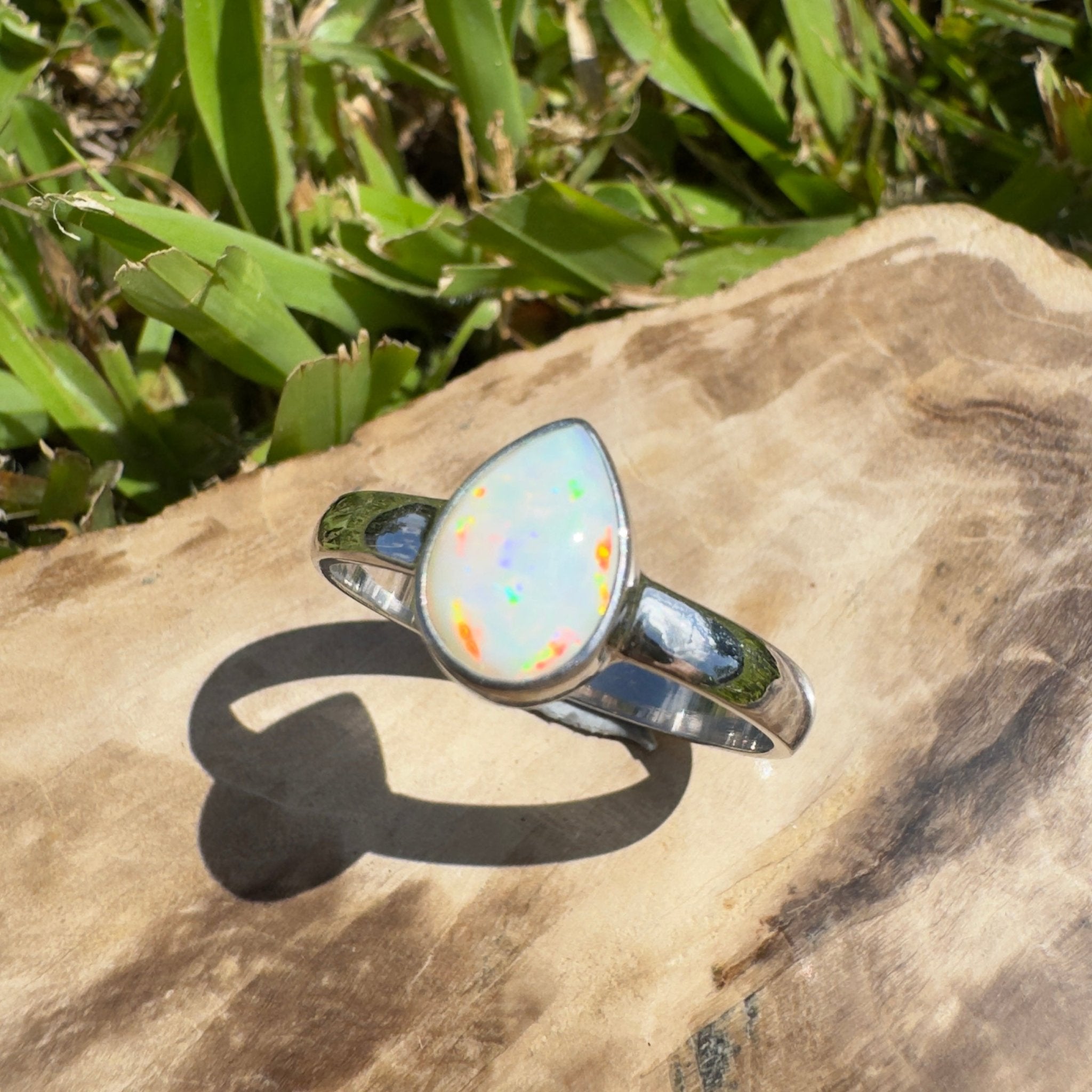 Esperance Coast Spectrum Tide – 1.1ct Solid Lightning Ridge Opal 925 Sterling Silver Ring