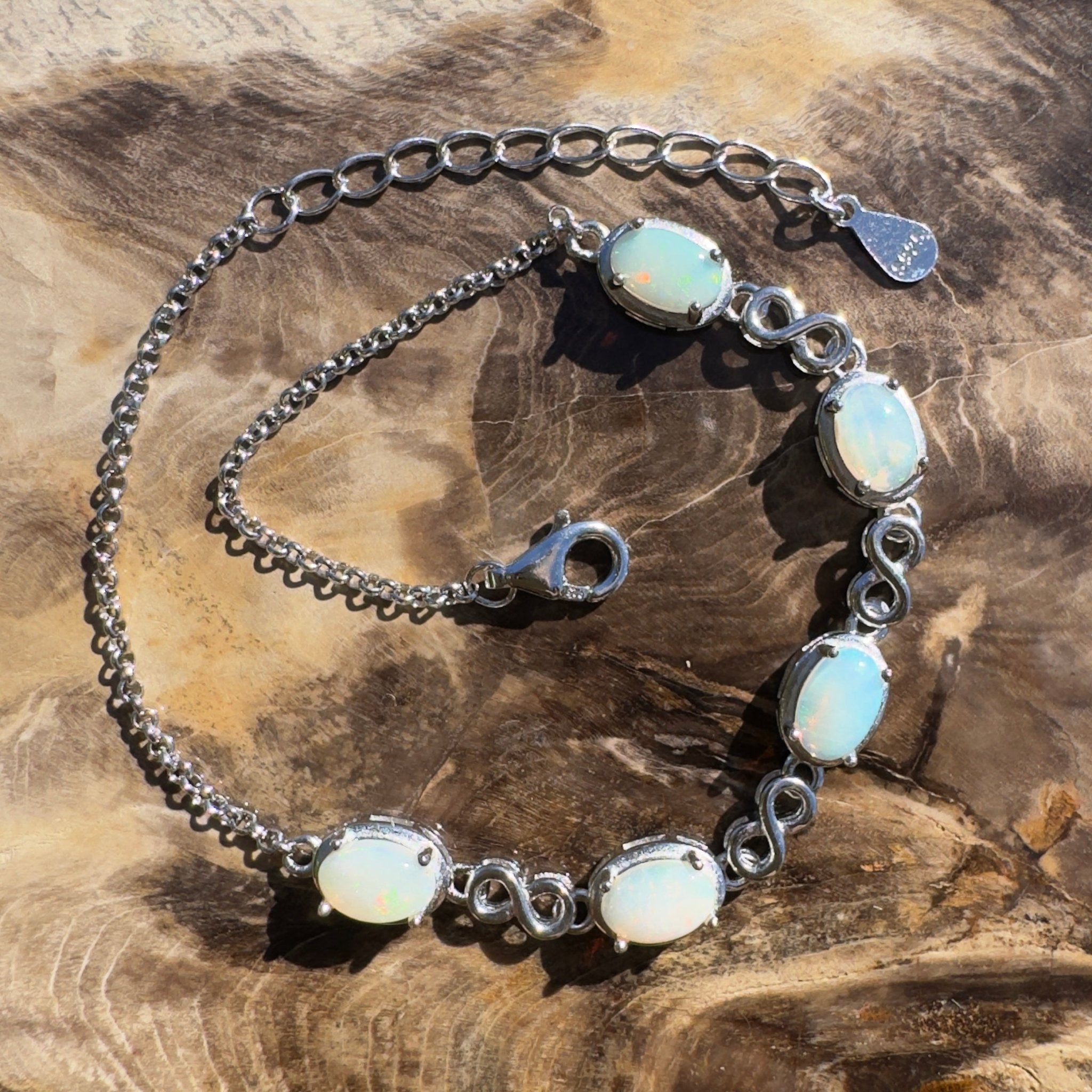 Flinders Stilllight ~ 1.5ct Coober Pedy Opal 925 Sterling Silver Bracelet