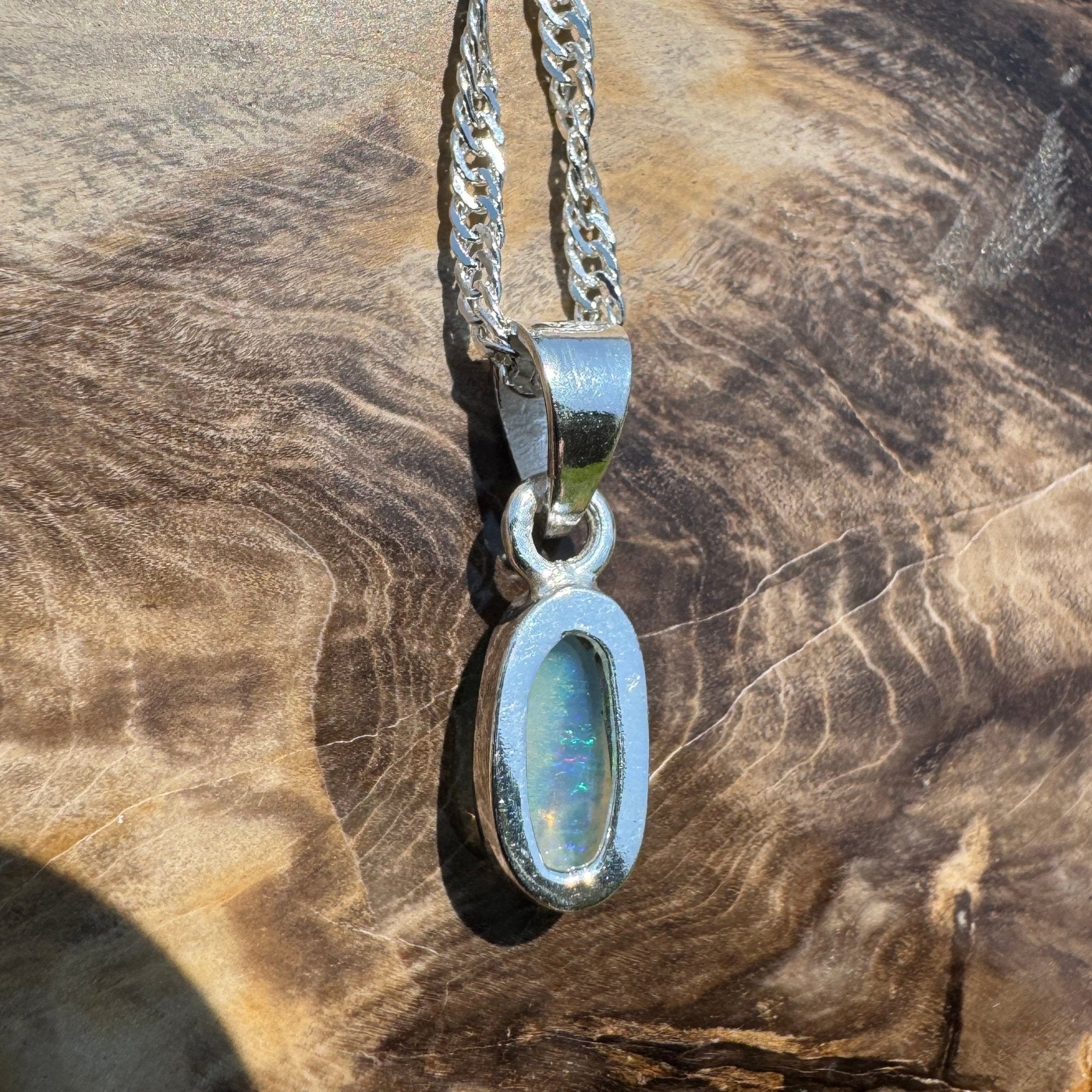 Furneaux Skydrift – 0.9ct Lightning Ridge Opal Pendant