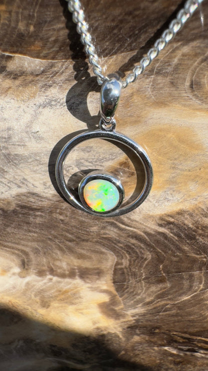 Gariwerd Whisper ~ 0.8ct Solid Coober Pedy Crystal Opal 925 Sterling Silver Pendant Necklace