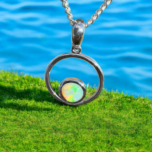 Gariwerd Whisper ~ 0.8ct Solid Coober Pedy Crystal Opal 925 Sterling Silver Pendant Necklace