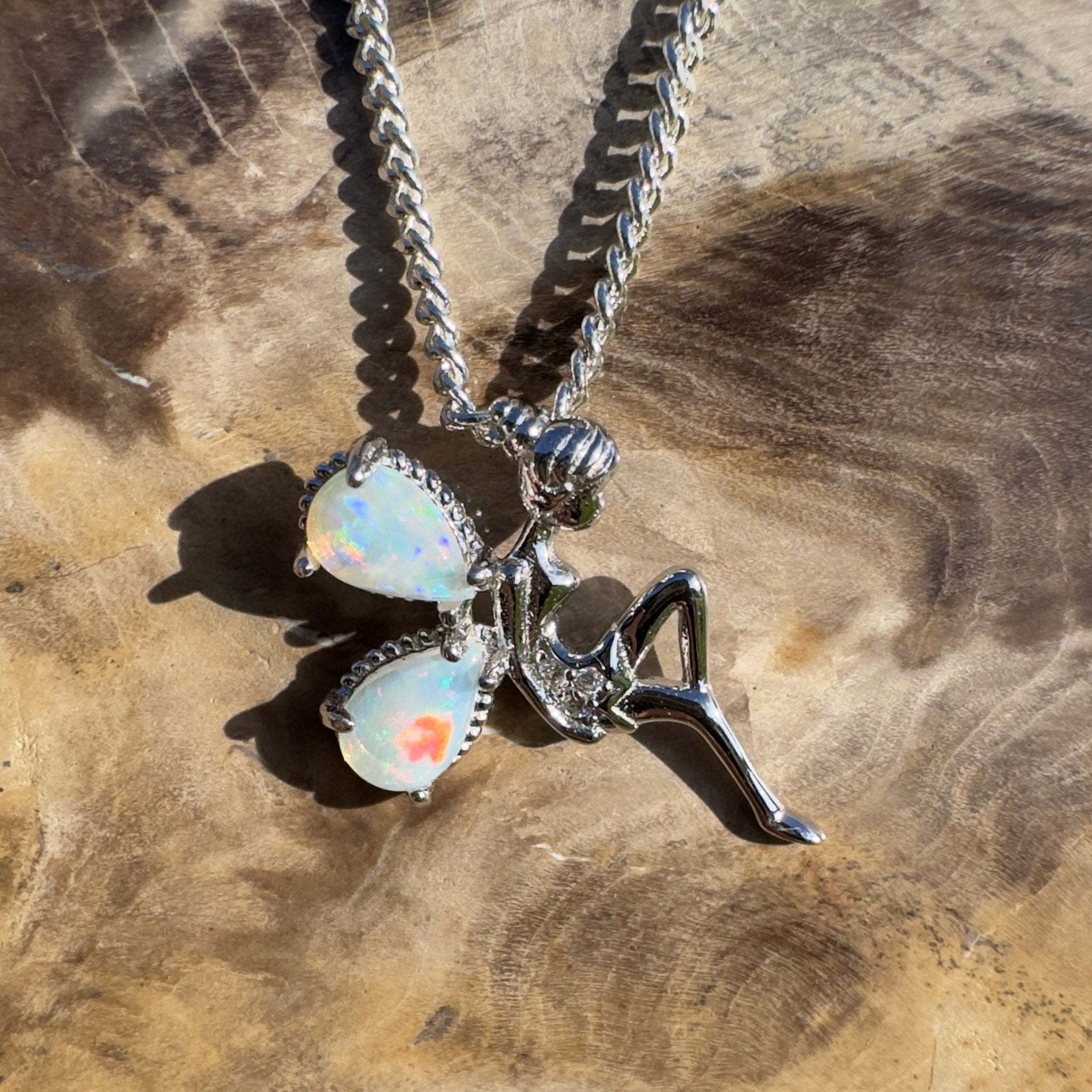 Gawler Ranges Sprite – 0.6ct Lightning Ridge Opal 925 Silver Fairy Pendant