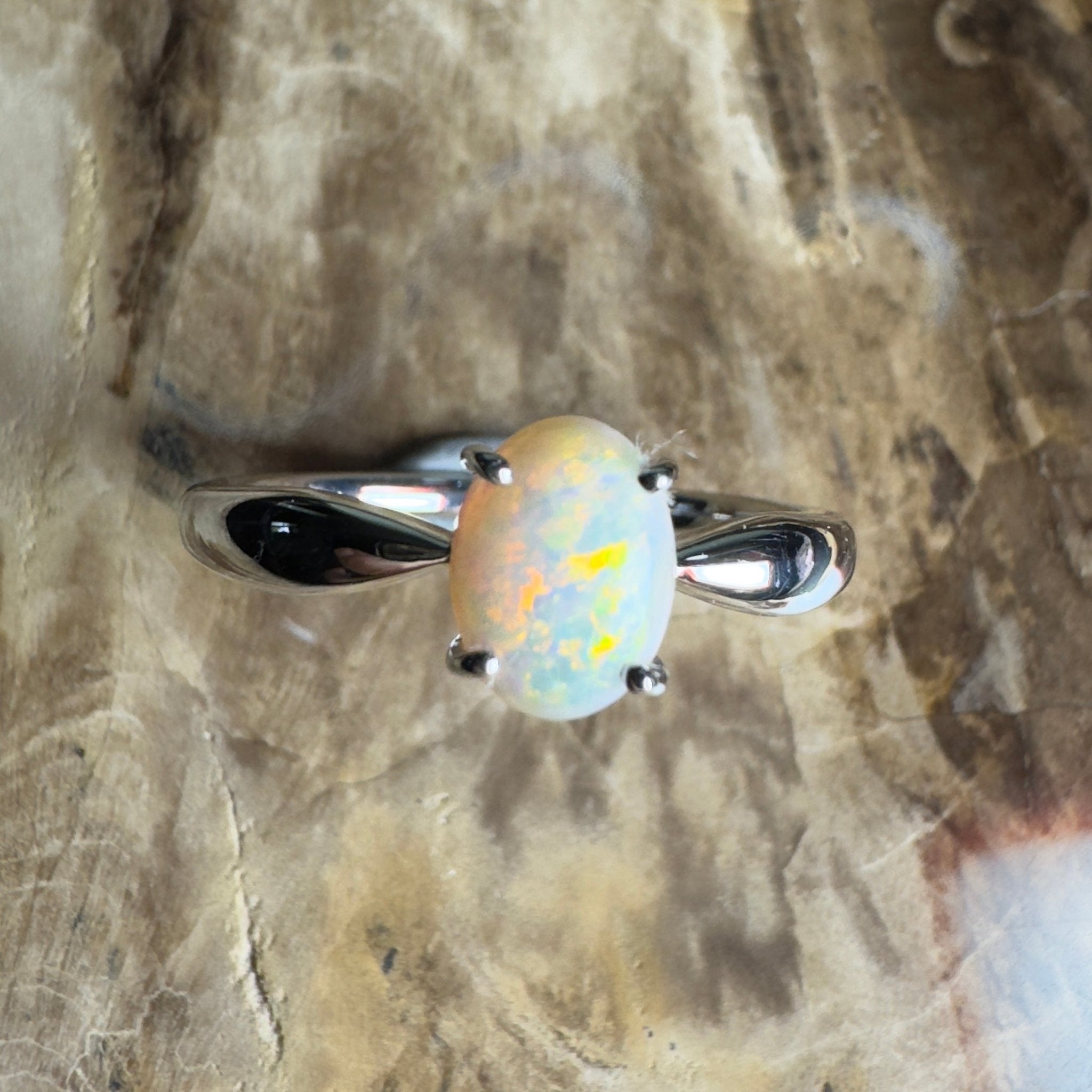 Gibson Plain Fire ~ 0.9ct Solid Coober Pedy Opal 925 Silver Ring