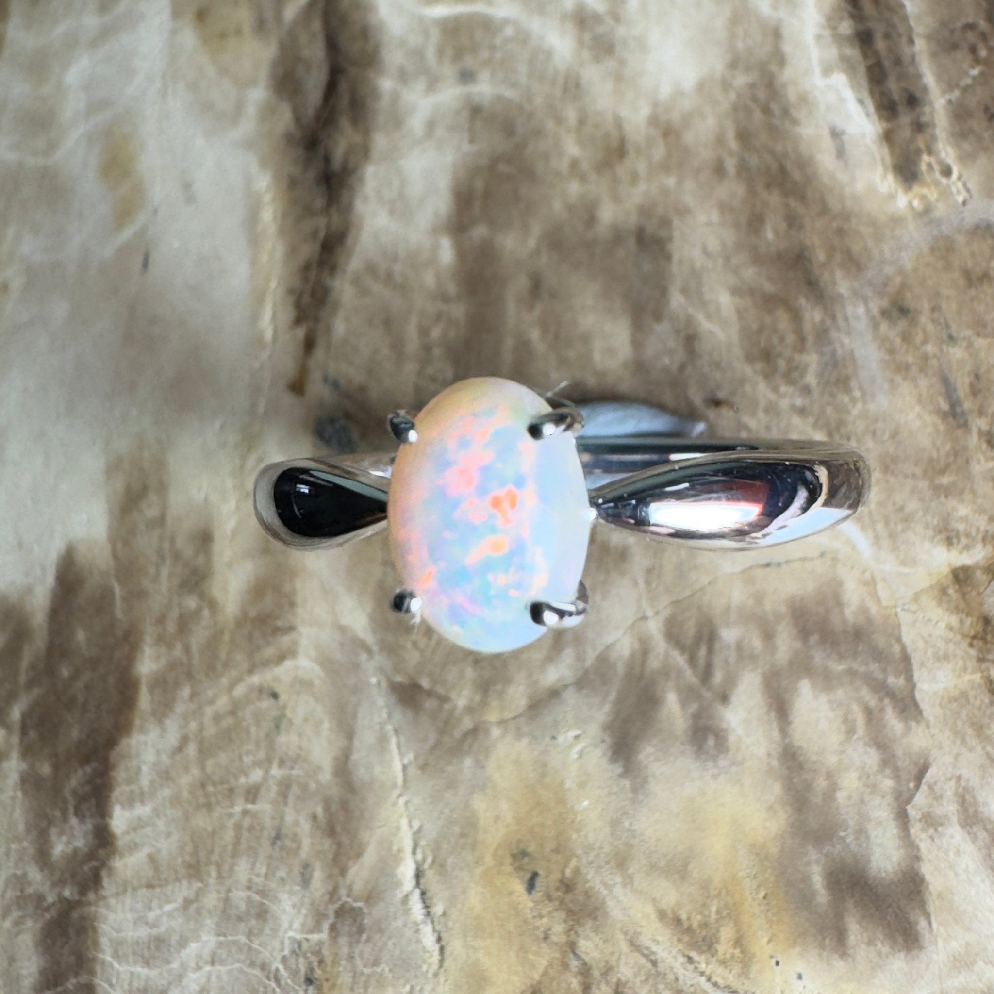 Gibson Plain Fire ~ 0.9ct Solid Coober Pedy Opal 925 Silver Ring