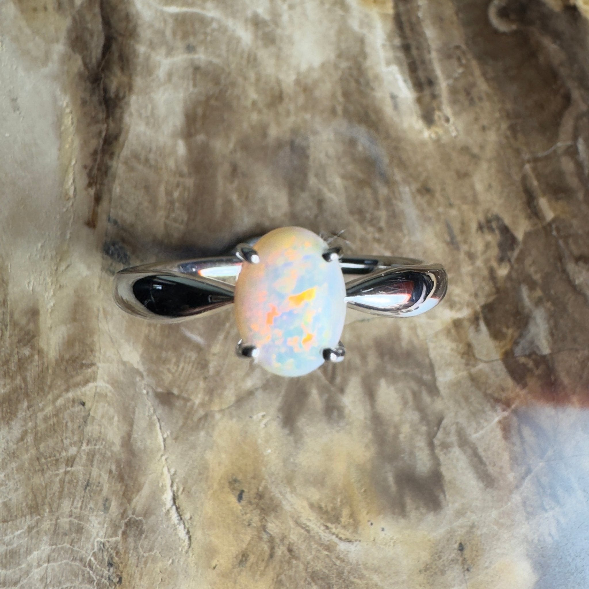 Gibson Plain Fire ~ 0.9ct Solid Coober Pedy Opal 925 Silver Ring