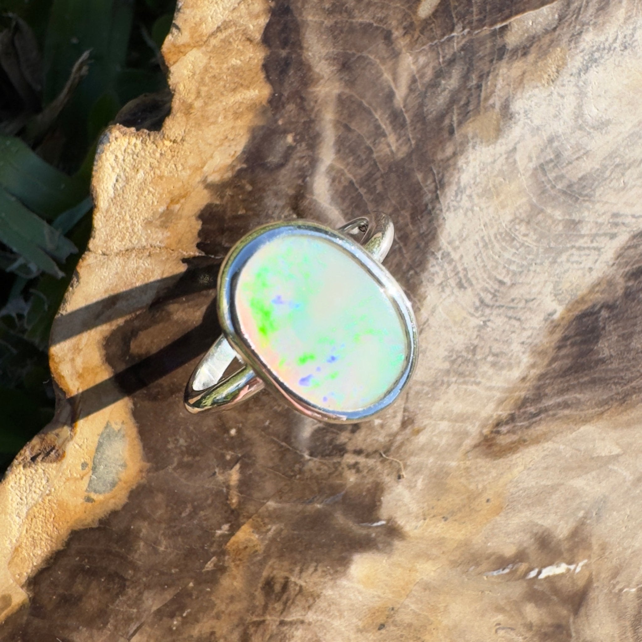 Glasshouse Mountains View ~ 1.3ct Solid Coober Pedy Opal 925 Silver Ring