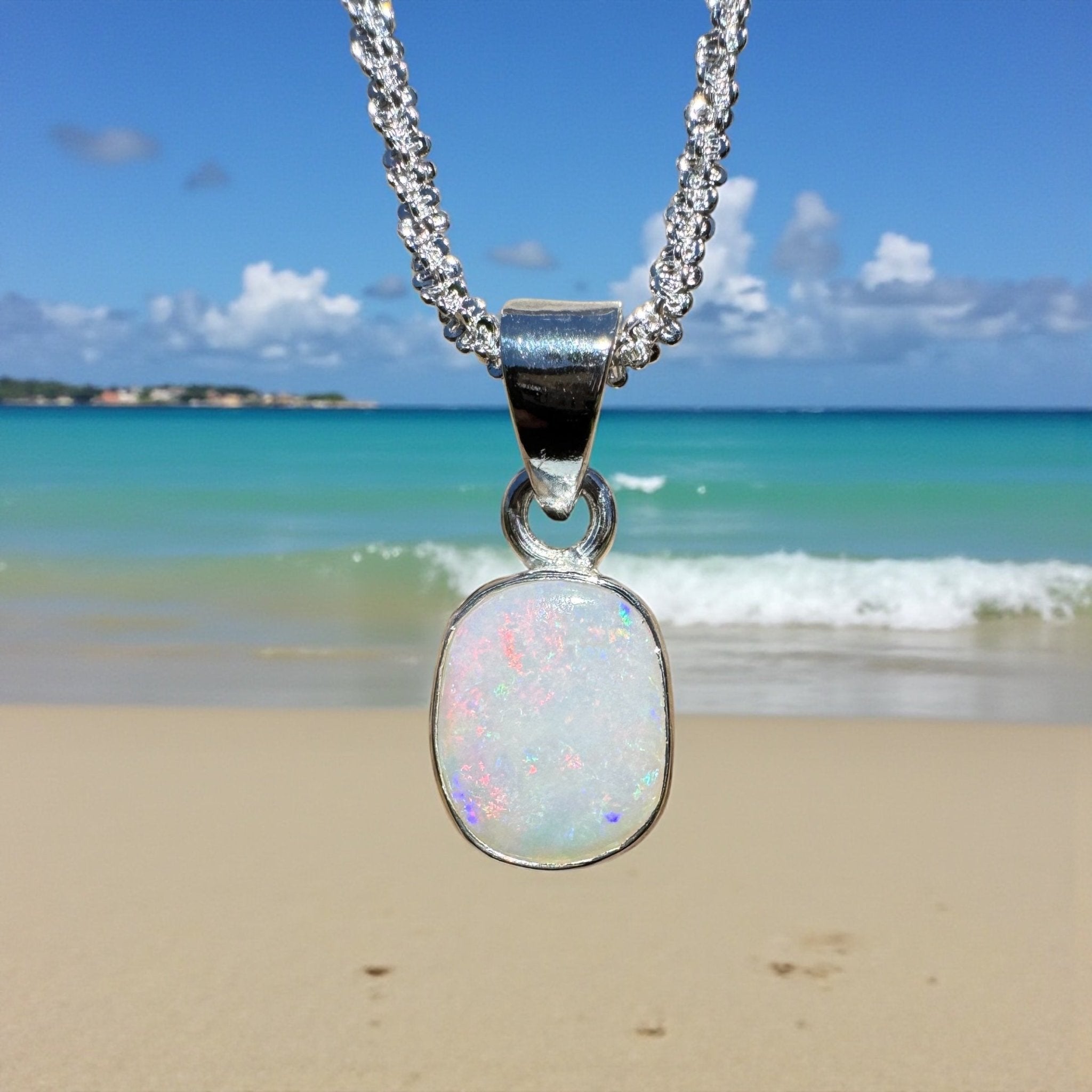 Gnulli Reefshine – 1.5ct Lightning Ridge Opal 925 Silver Pendant