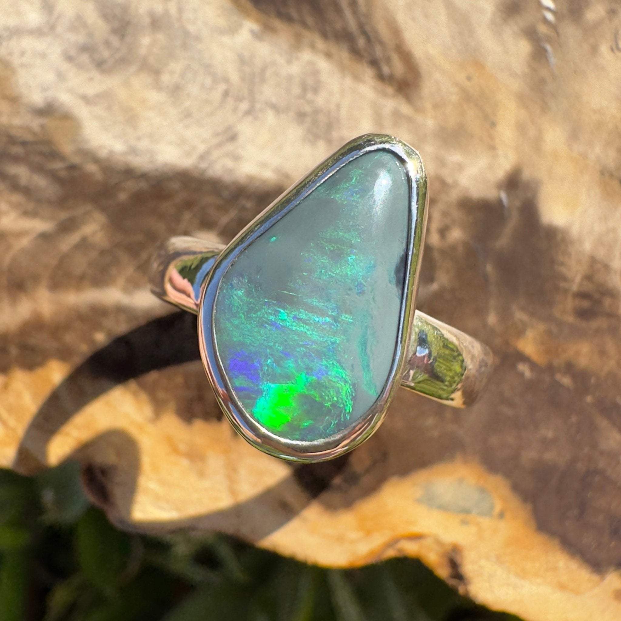 Gunnedah Shadow – 2.5ct Solid Lightning Ridge Semi Black Opal 925 Sterling Silver Ring