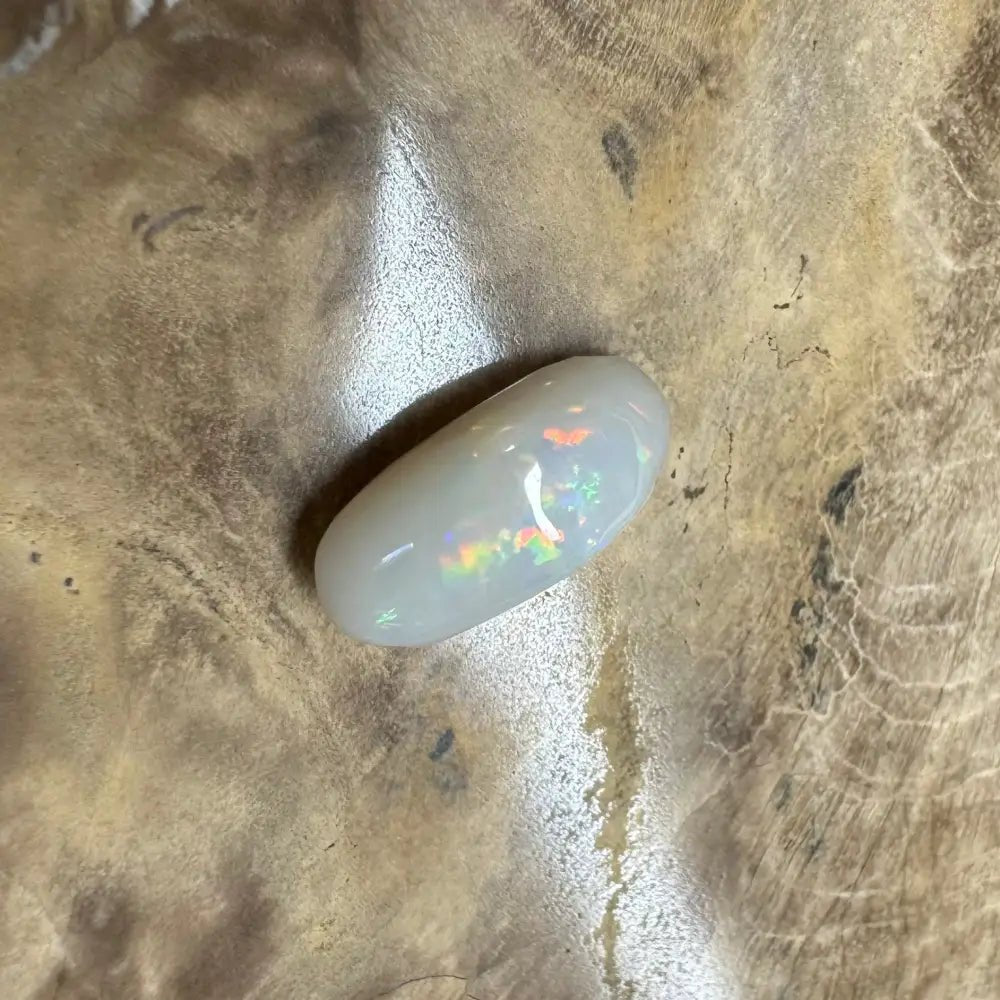 Hand - Cut Solid Coober Pedy Opal 1.6carat