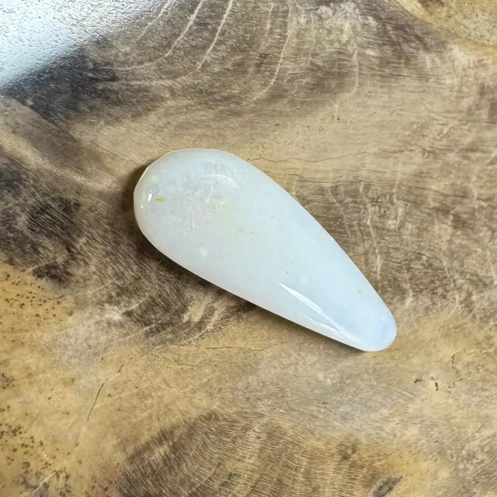 Hand - Cut Solid Coober Pedy Opal 2.0carat