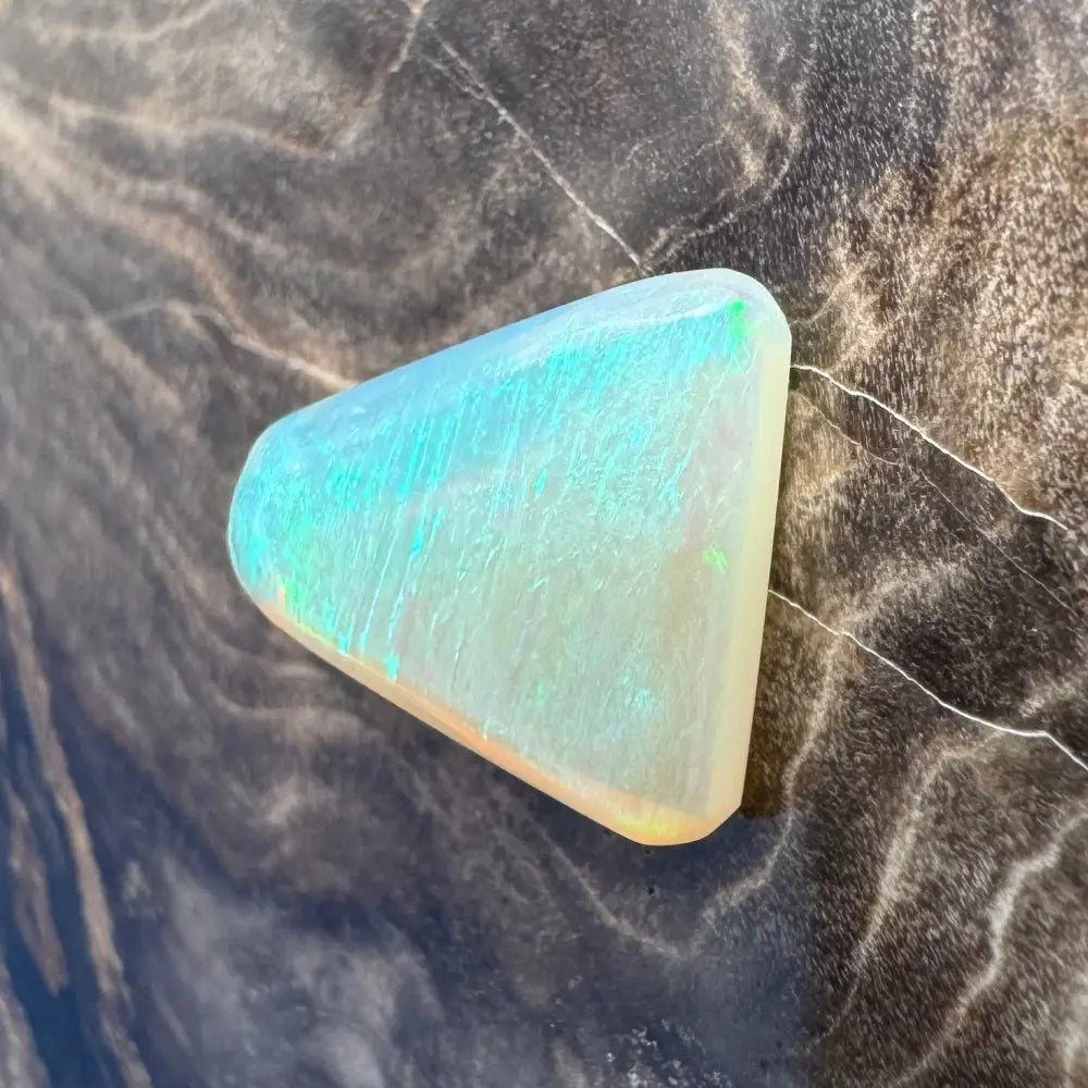 Hand - Cut Solid Lightning Ridge Opal 1.5carat