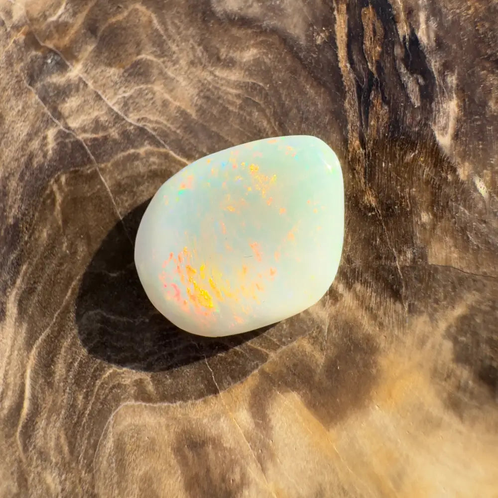 Hand-Cut Solid Lightning Ridge Opal 2.9carat