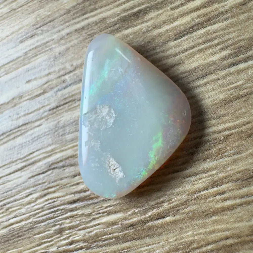 Hand - Cut Solid Lightning Ridge Opal 6.6carat
