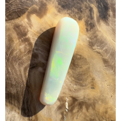 Iridescent white opal cabochon from Hand-Cut Solid Lightning Ridge Opal 7.5 carats