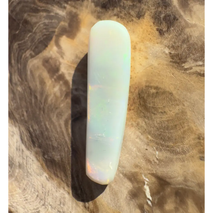 Iridescent white opal cabochon from Hand-Cut Solid Lightning Ridge Opal 7.5carat