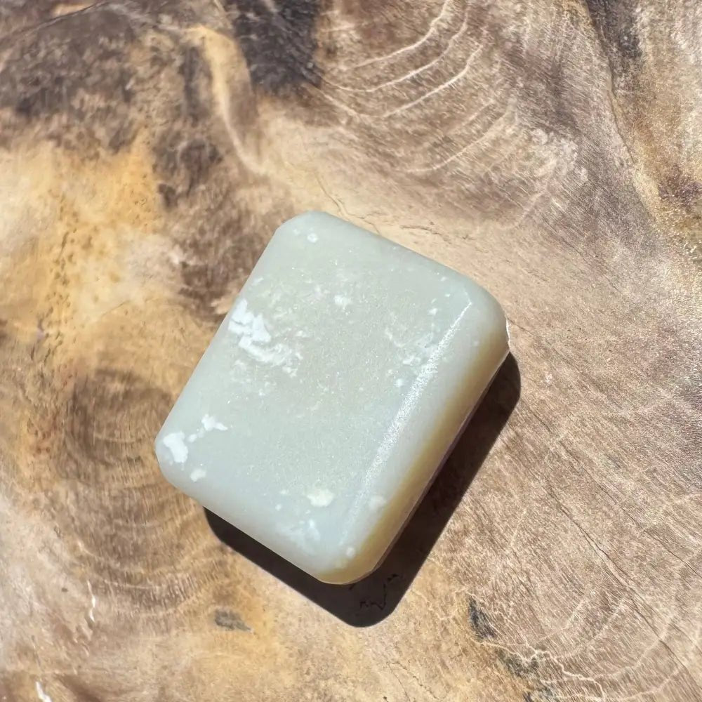 Hand - Cut Solid Lightning Ridge Opal 8.3carat