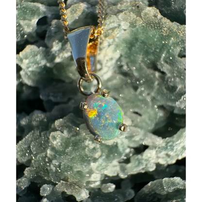 Handcrafted 9ct Solid Gold 0.7ct Lightning Ridge Black Opal Pendant