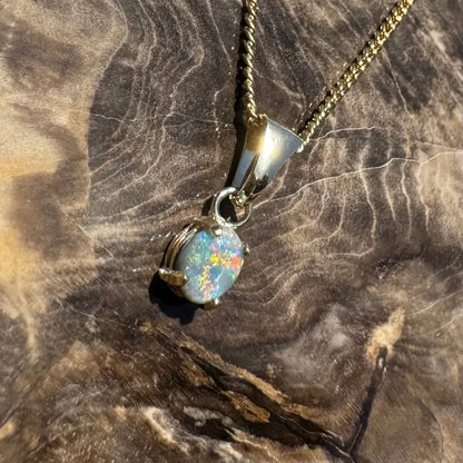 Handcrafted 9ct Solid Gold 0.7ct Lightning Ridge Black Opal Pendant