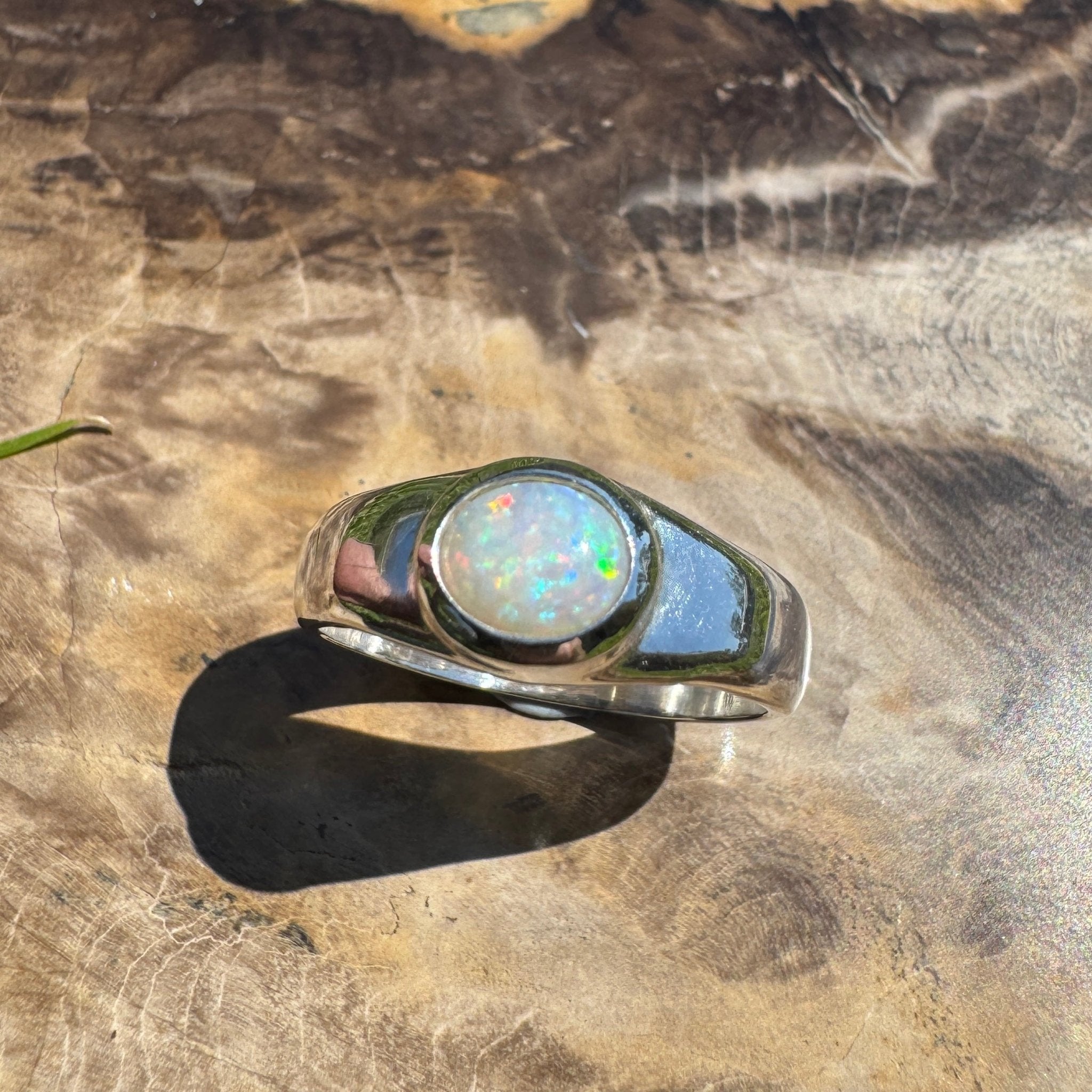 Harmony Light ~ Mintabie Solid Light 0.65ct Opal Ring – Sterling Silver Radiance