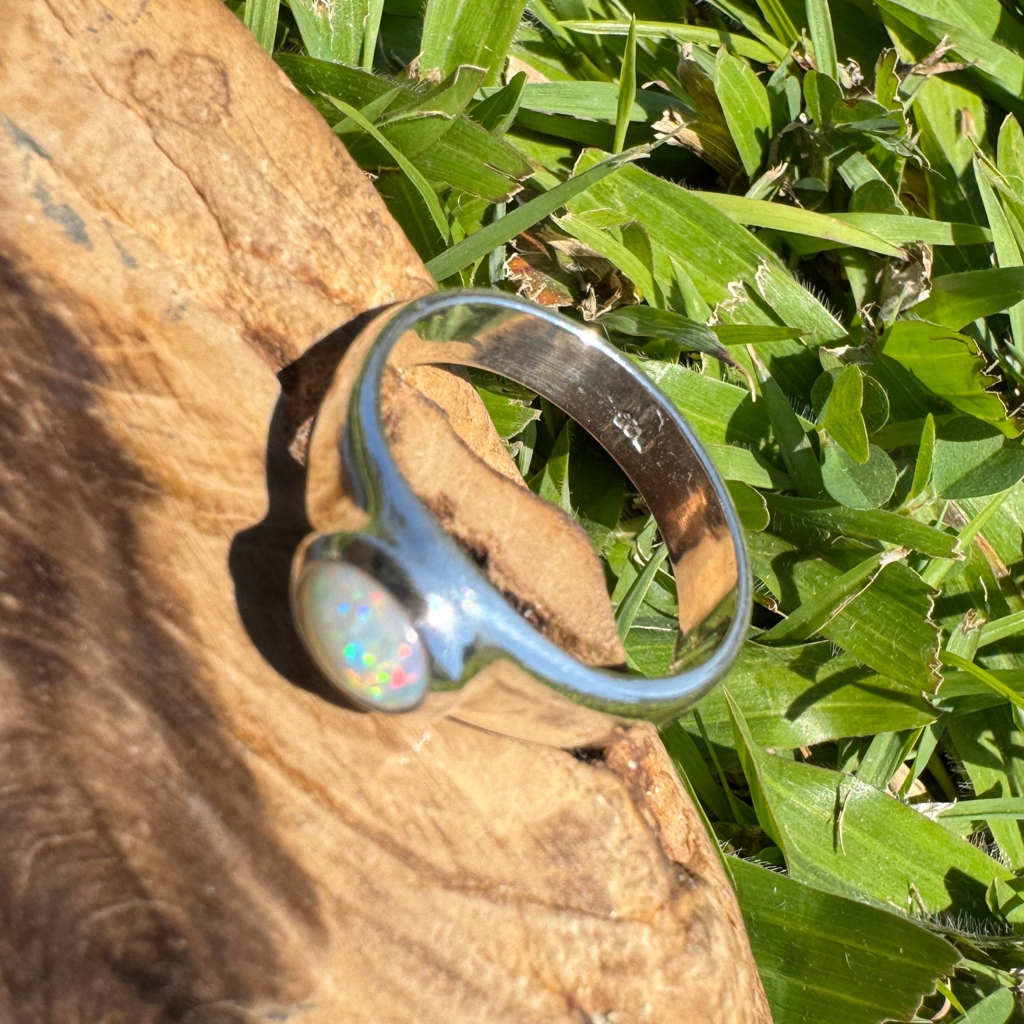 Harmony Light ~ Mintabie Solid Light 0.65ct Opal Ring – Sterling Silver Radiance
