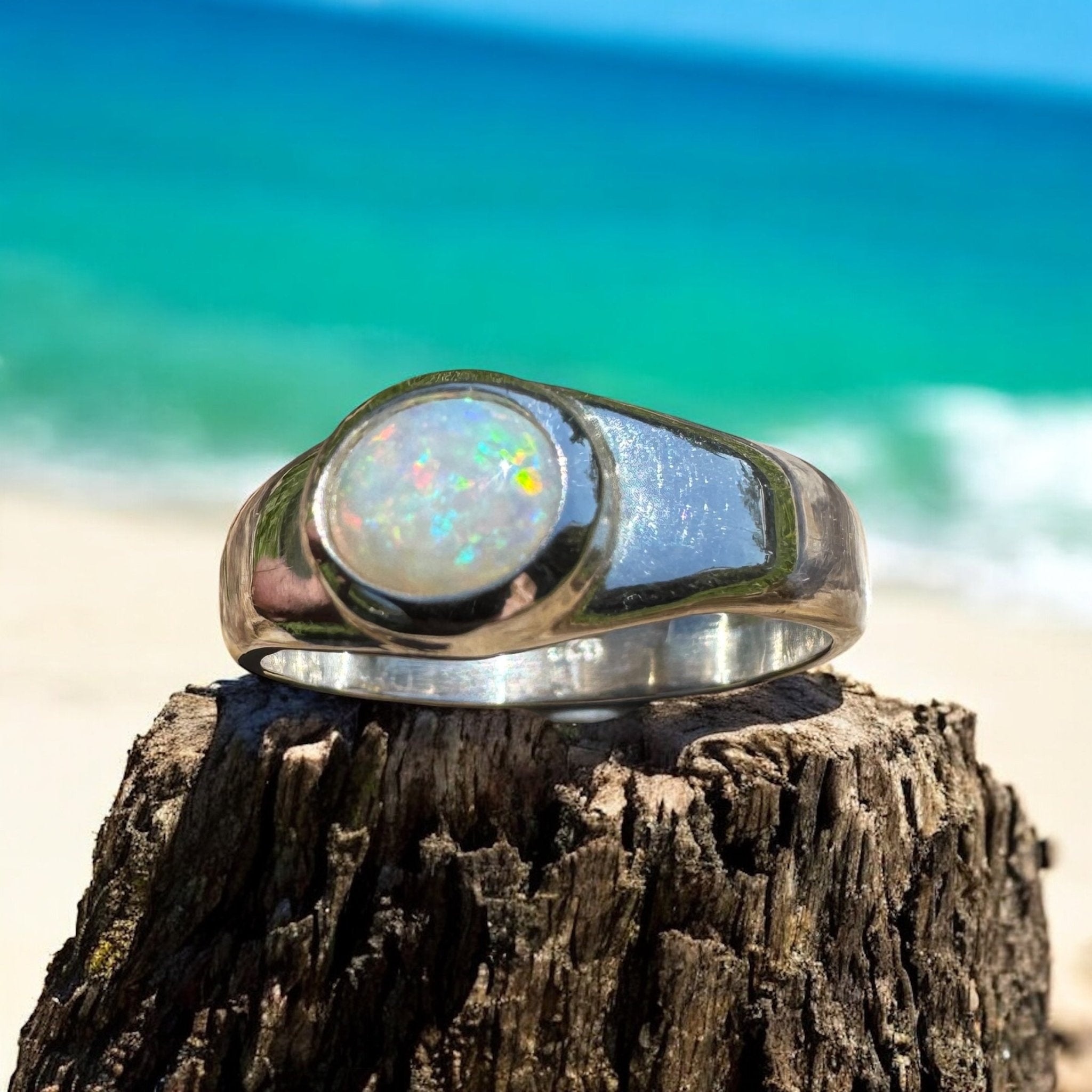 Harmony Light ~ Mintabie Solid Light 0.65ct Opal Ring – Sterling Silver Radiance